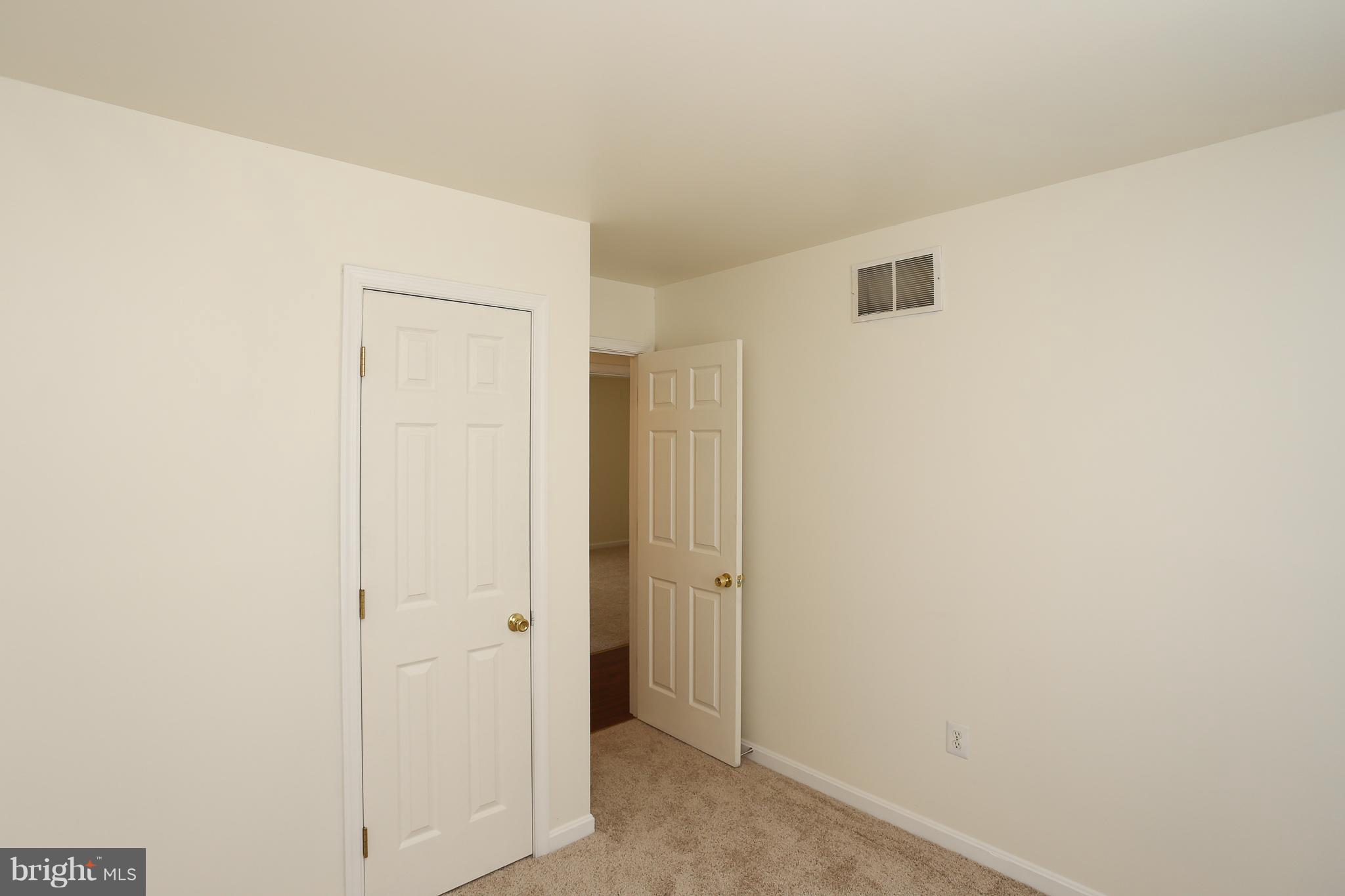 CAMDEN HILLS - Residential