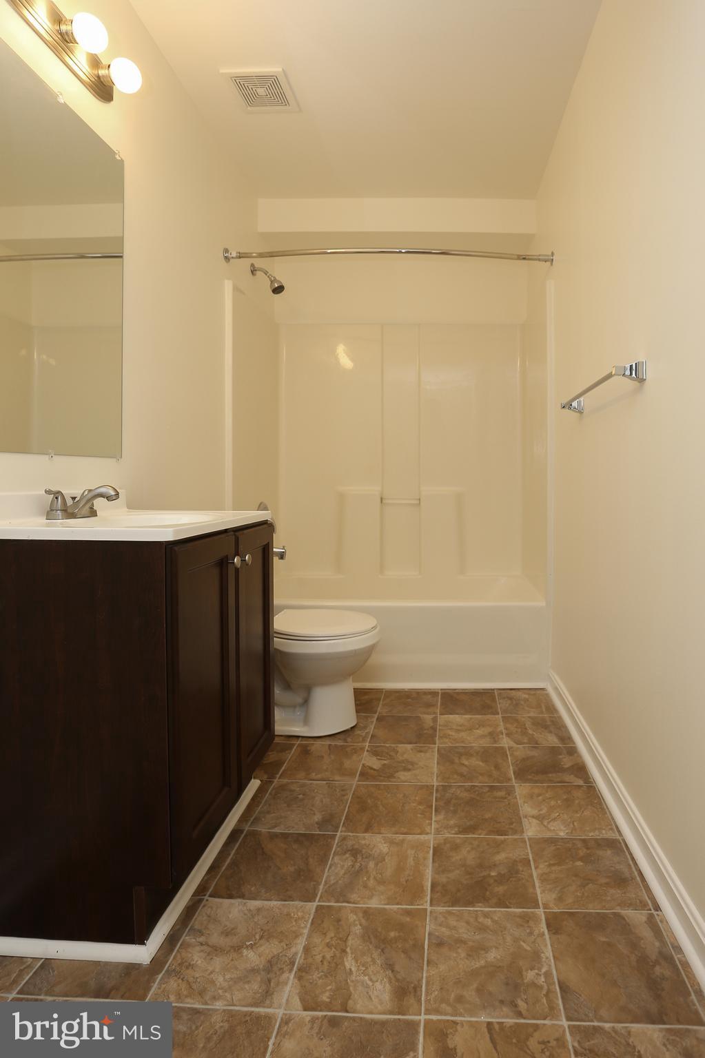 CAMDEN HILLS - Residential