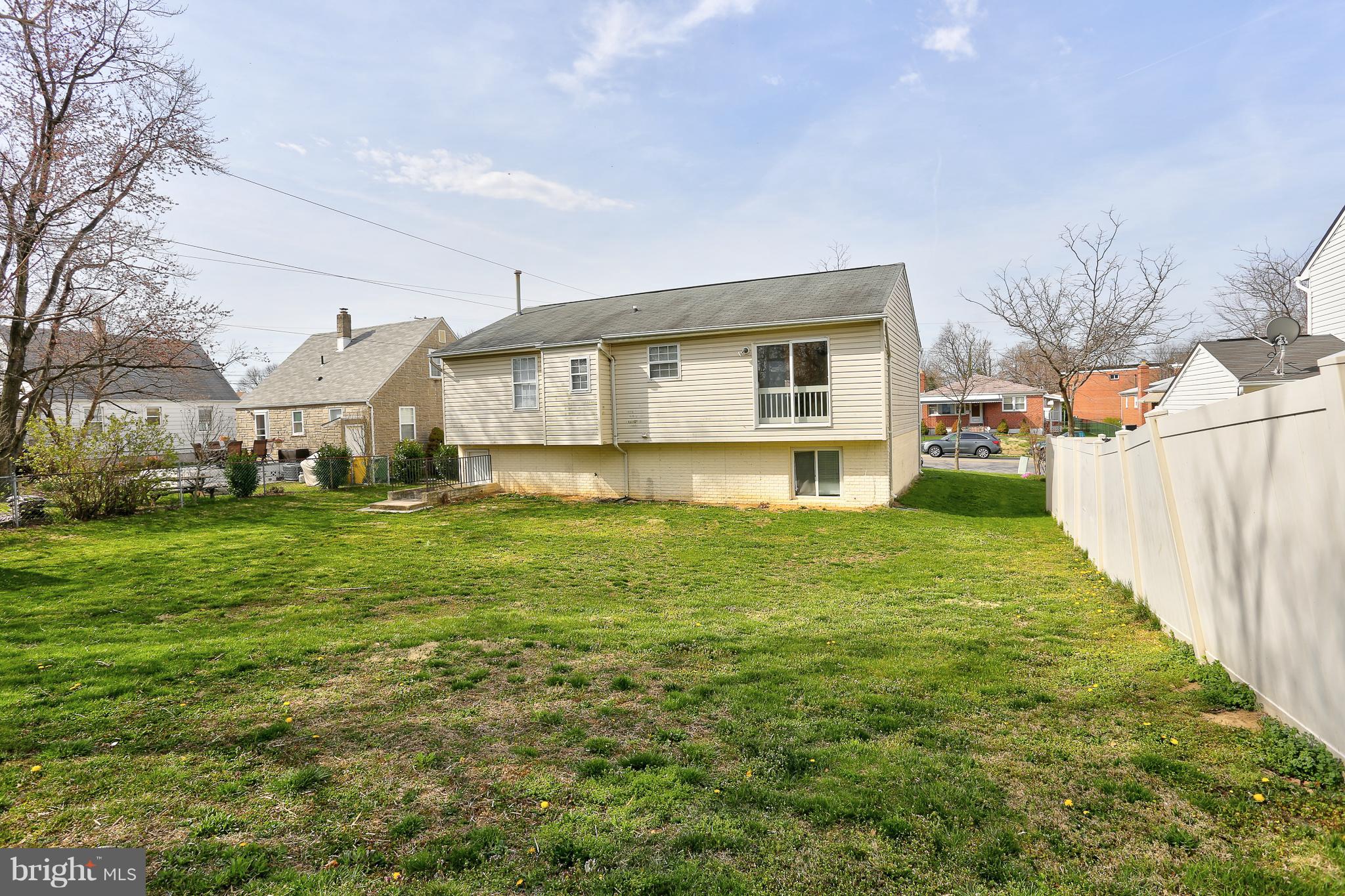 CAMDEN HILLS - Residential