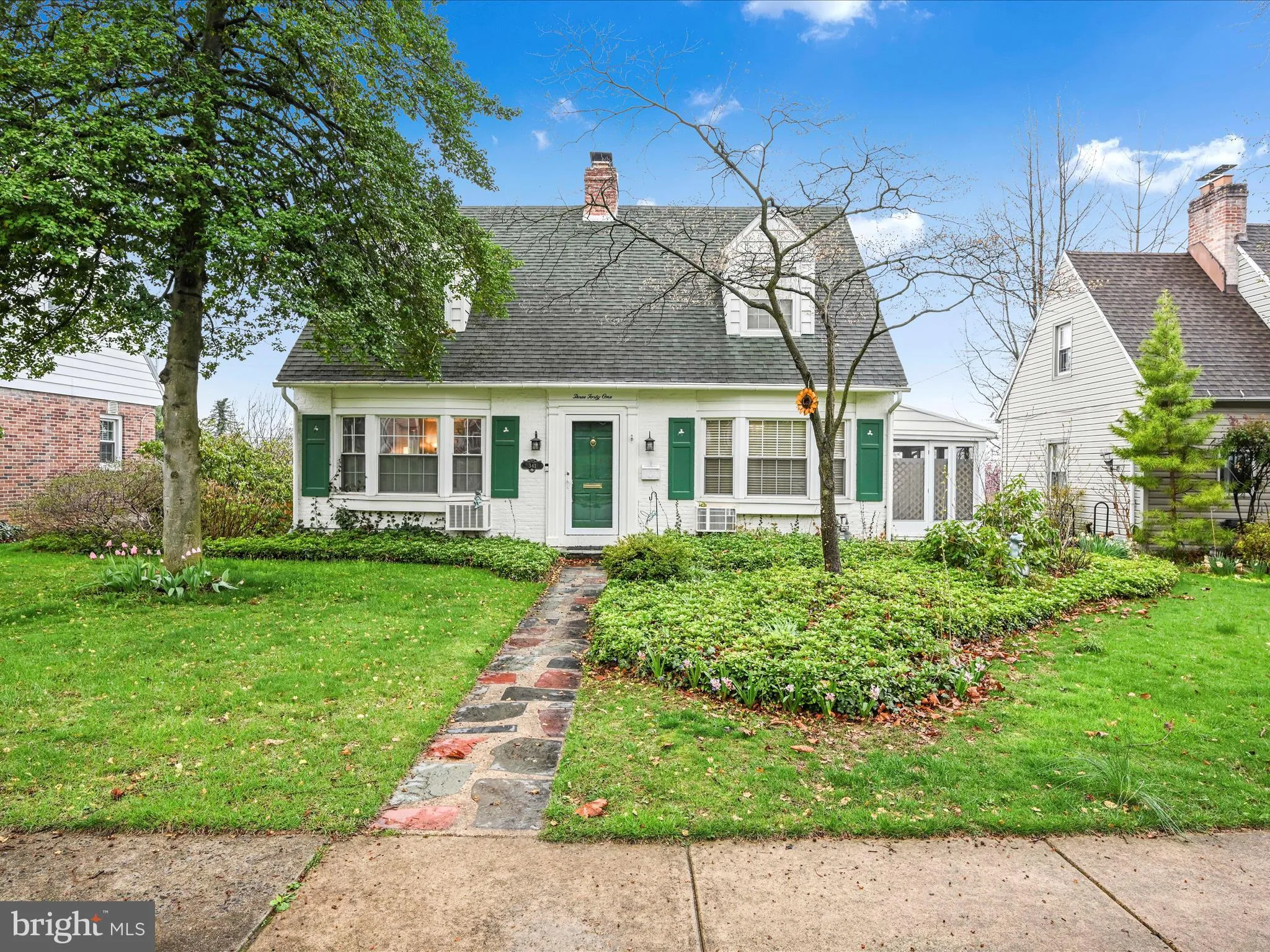 York, Pennsylvania 17403, United States, 4 Bedrooms Bedrooms, ,3 BathroomsBathrooms,Residential,Active,103096