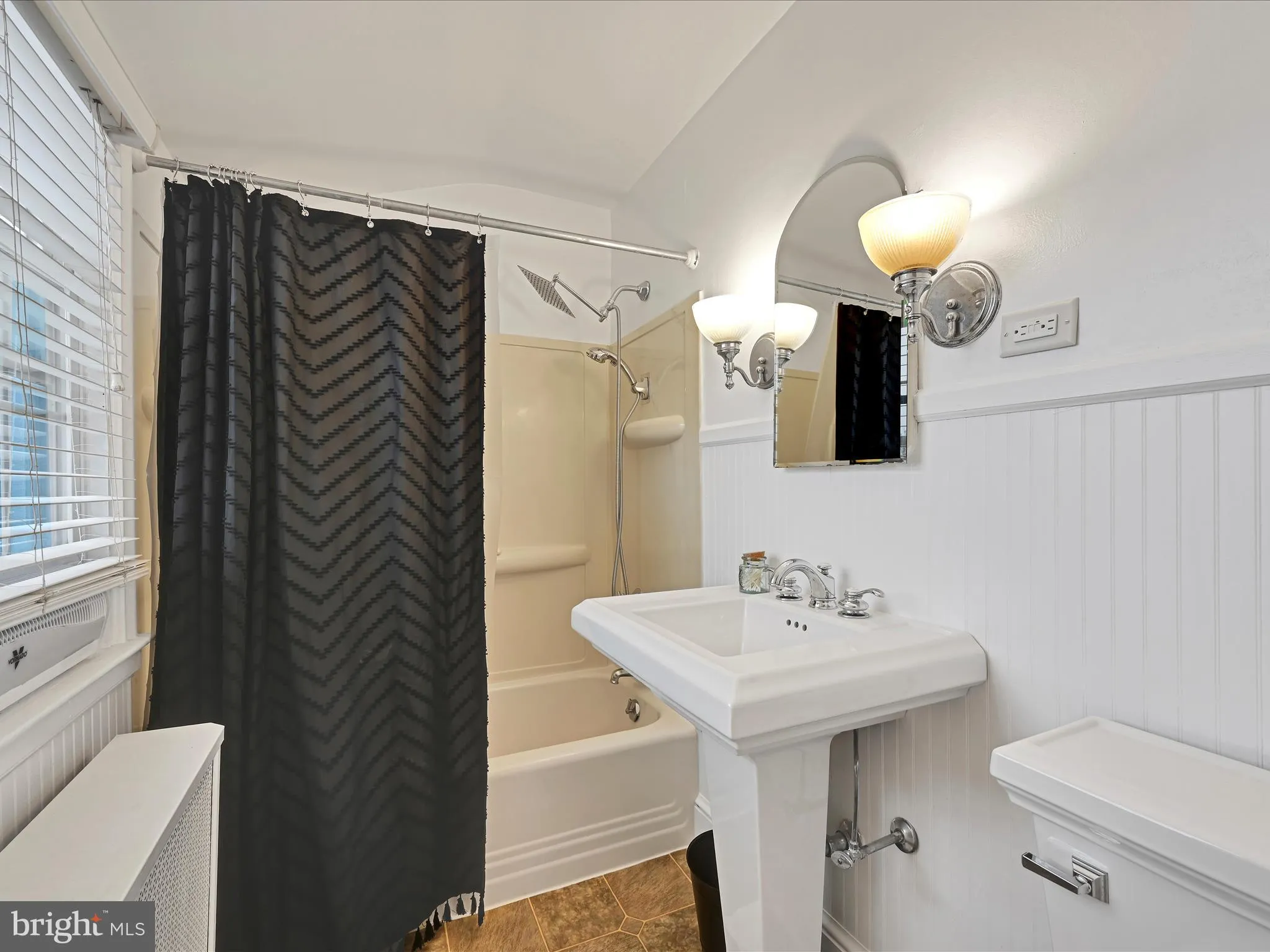 York, Pennsylvania 17403, United States, 4 Bedrooms Bedrooms, ,3 BathroomsBathrooms,Residential,Active,103096