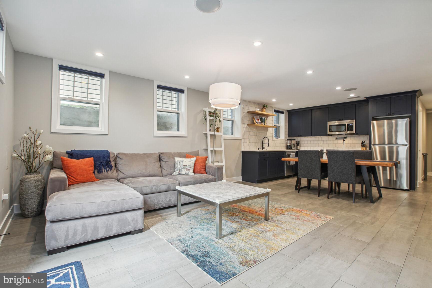 216 T STREET NE 1