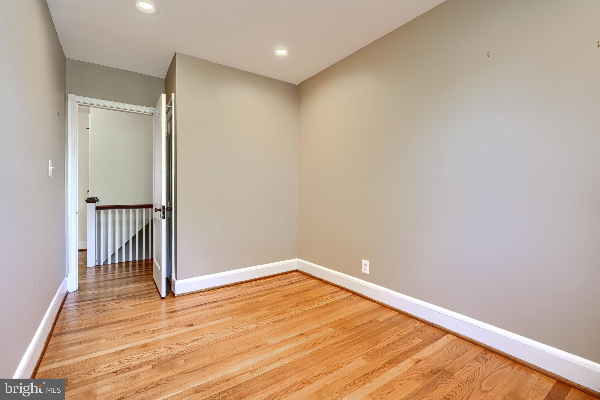 RODGERS FORGE - Residential