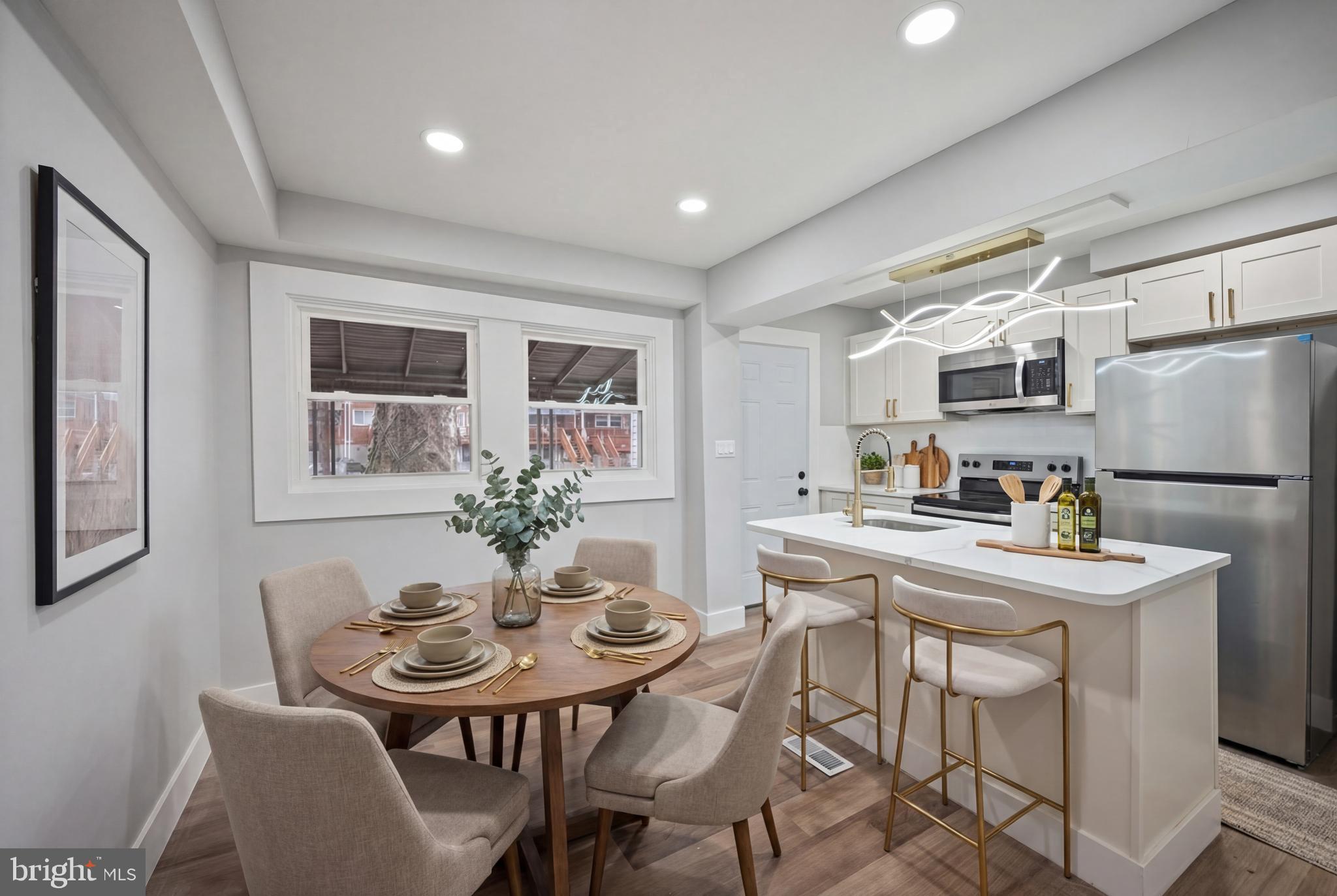 2119 ASHBURTON STREET