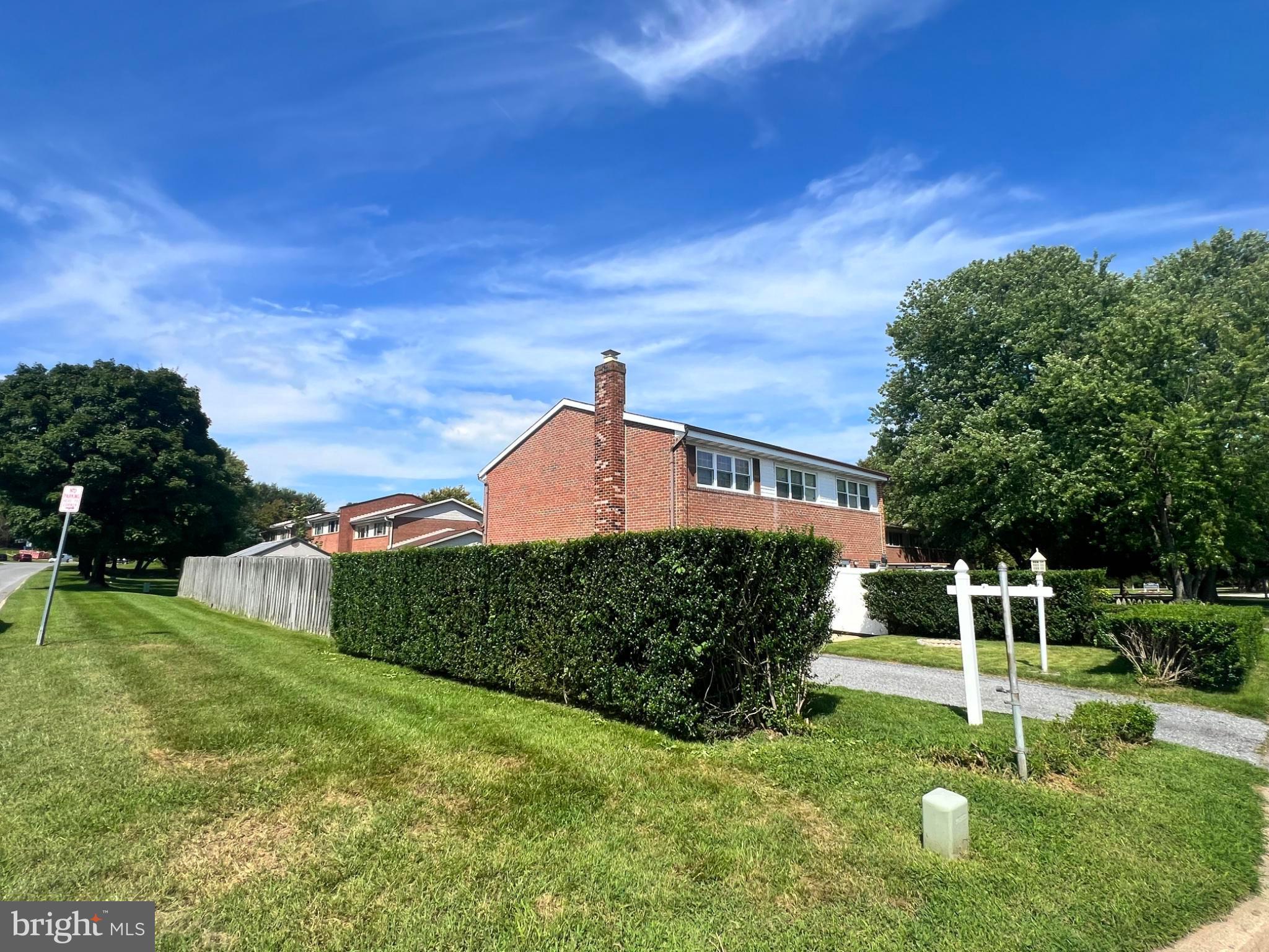 1920 TRIMBLE ROAD