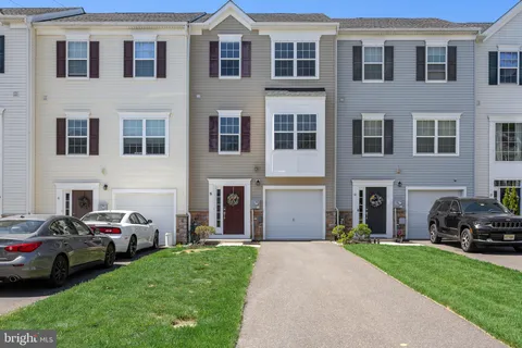 MLS: NJCD2117480