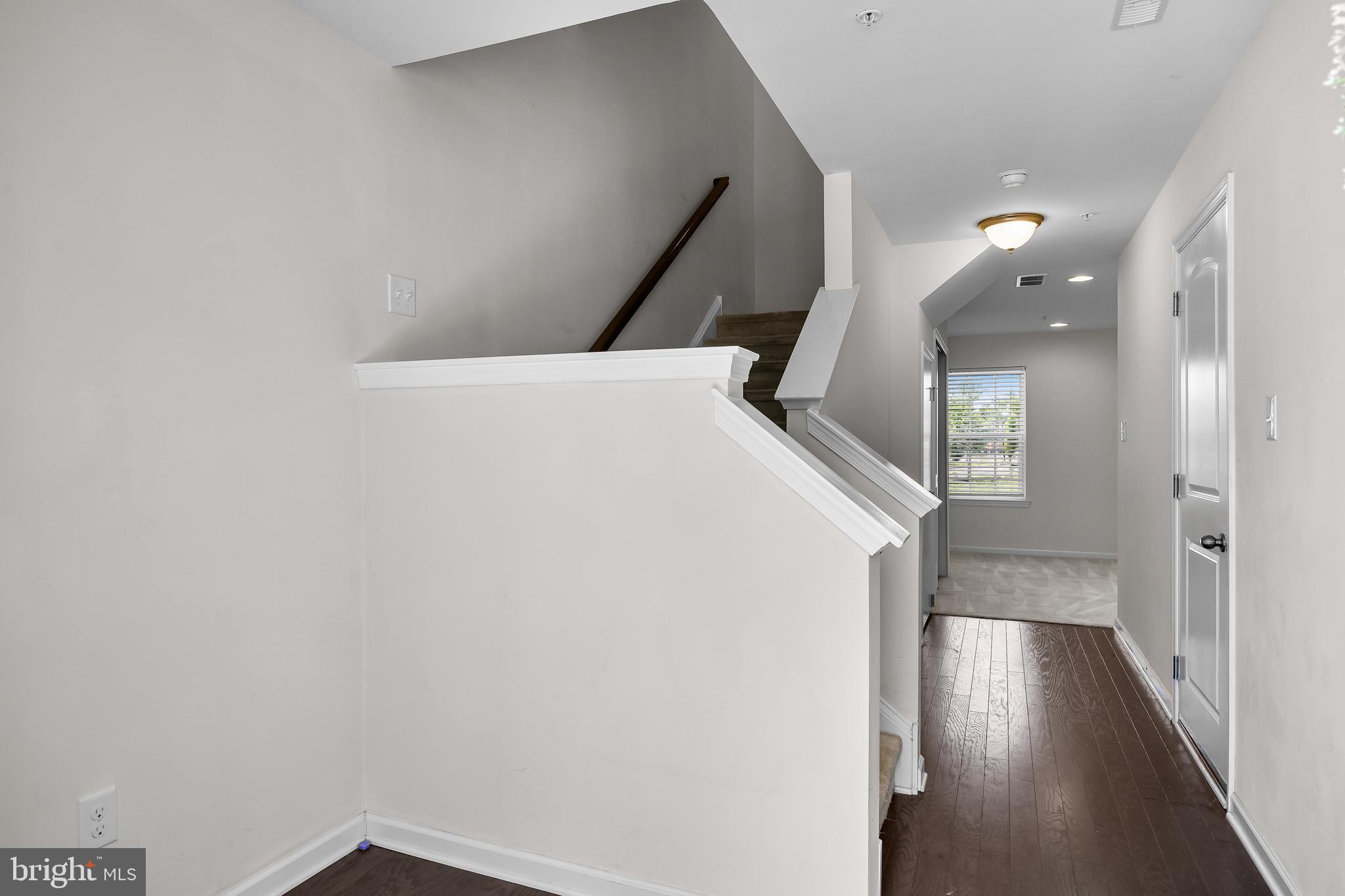 8 IRON GATE ROAD