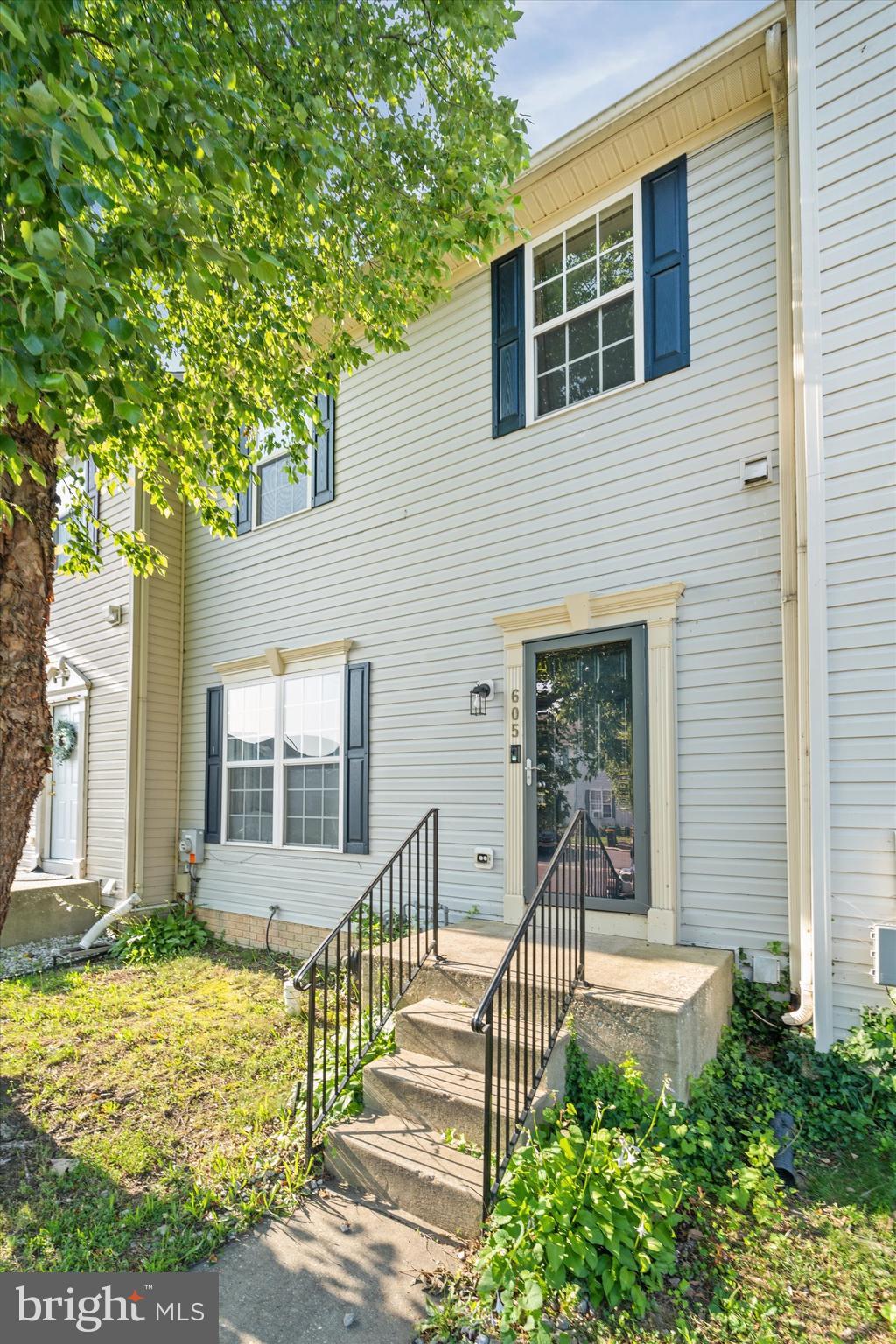 605 RED TIMBER LANE