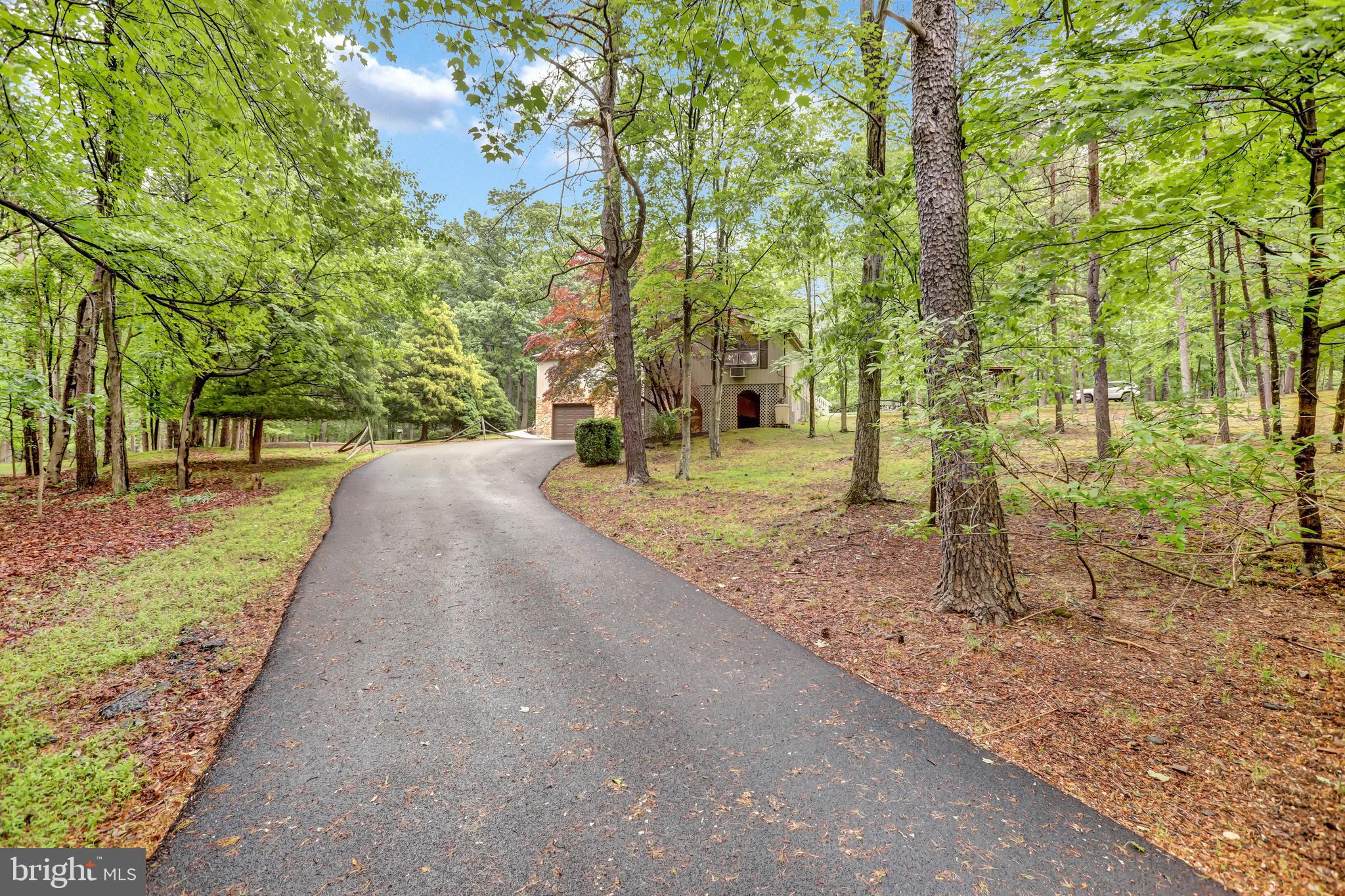 THE WOODS - Residential