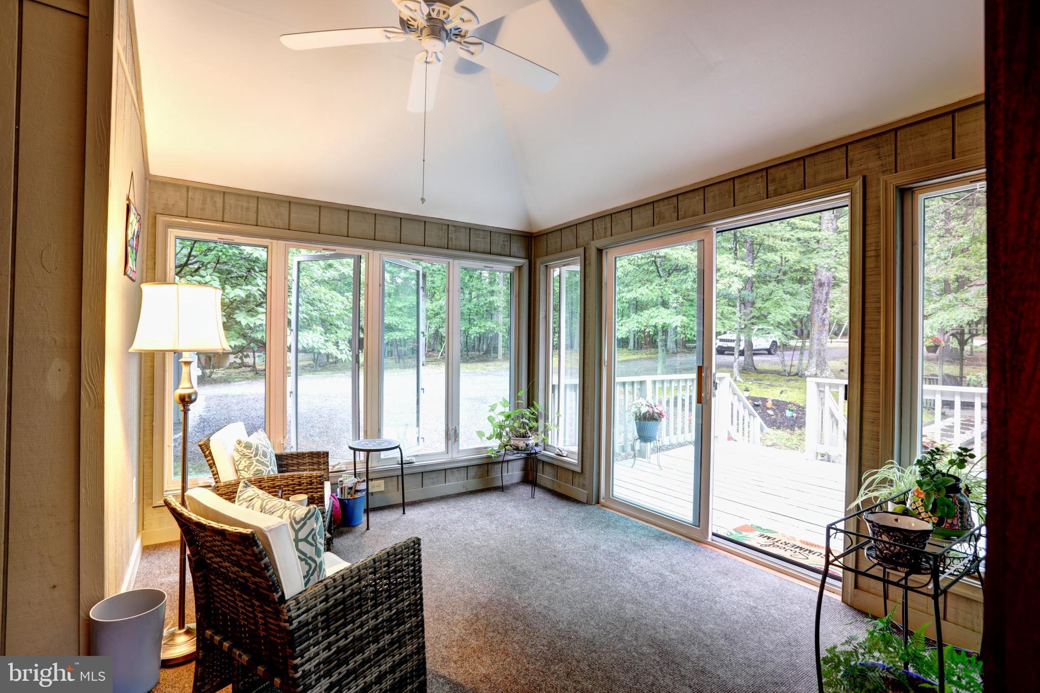 THE WOODS - Residential