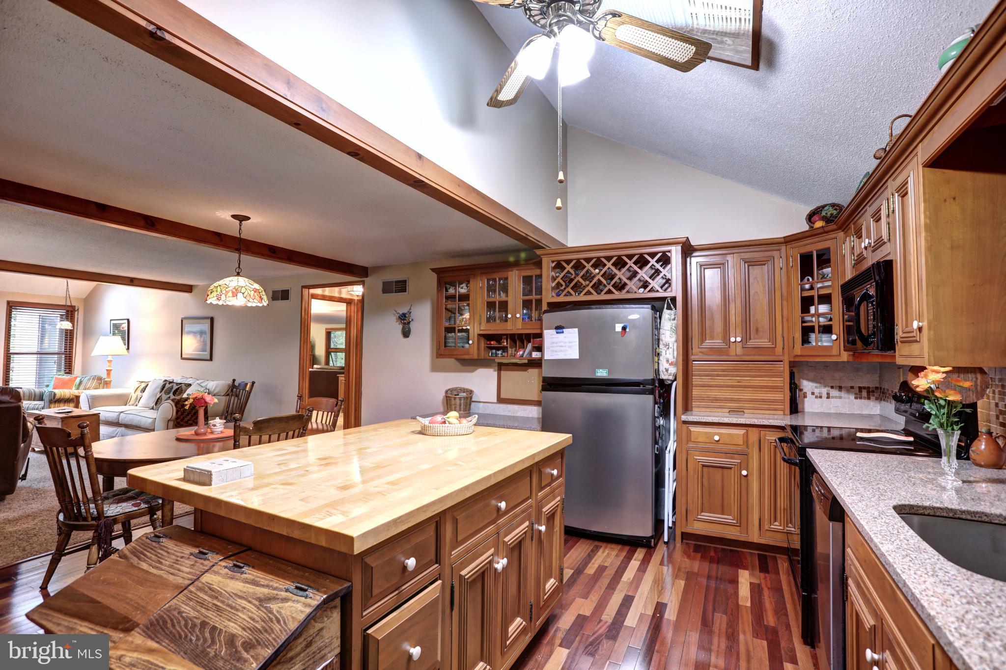 THE WOODS - Residential