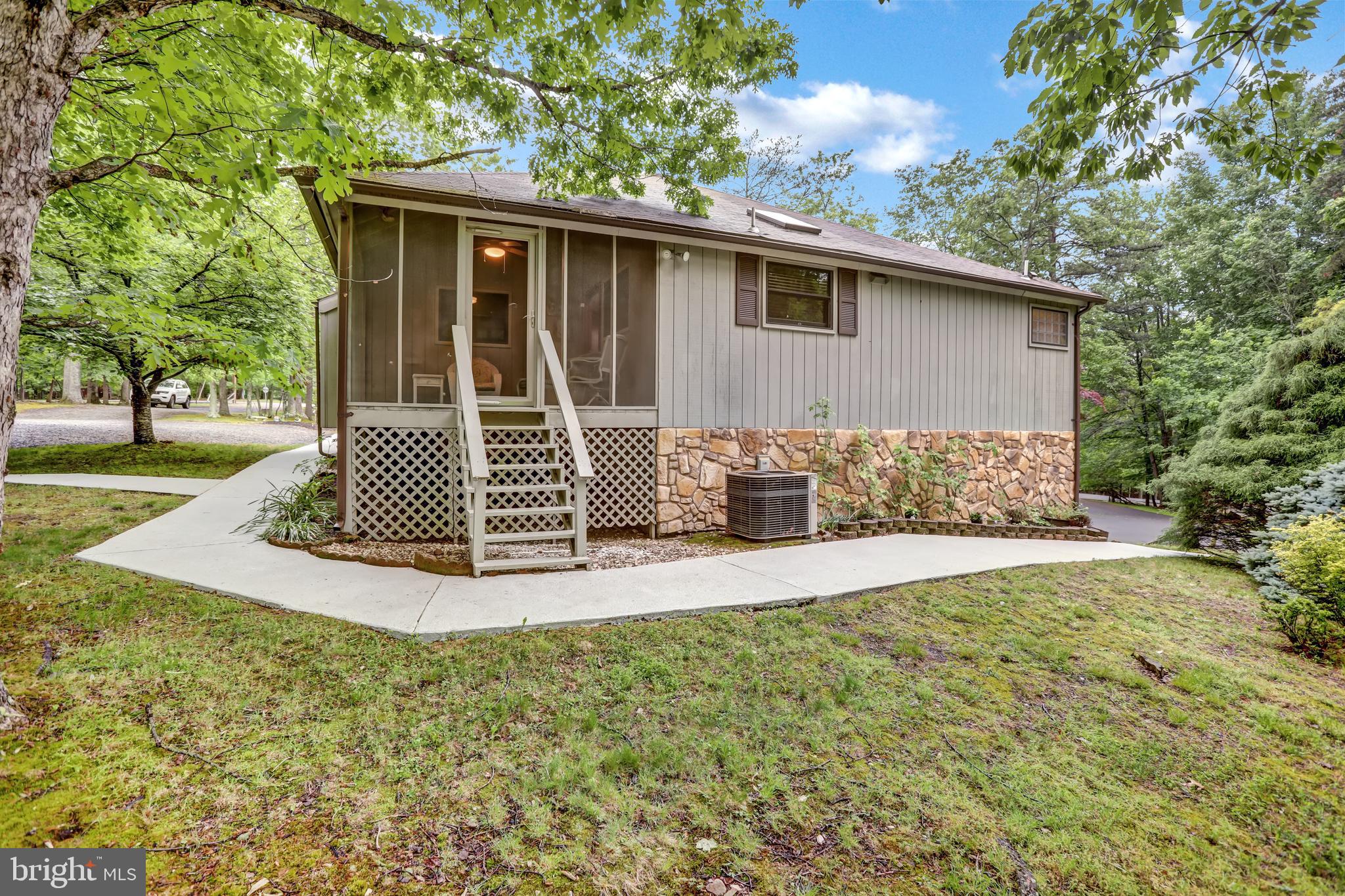 THE WOODS - Residential