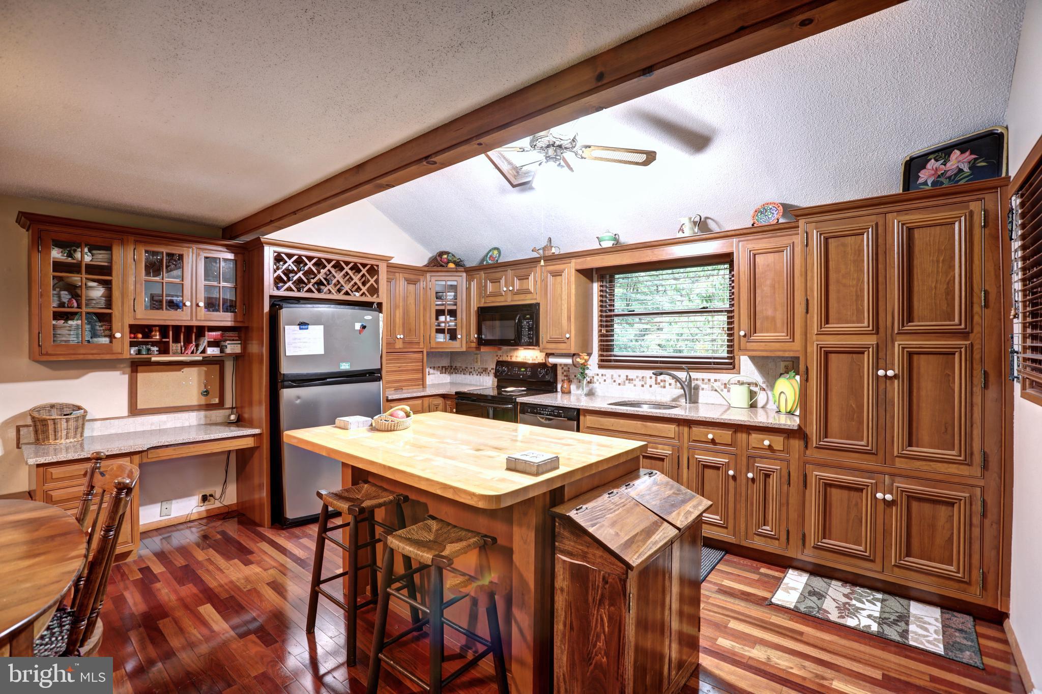 THE WOODS - Residential