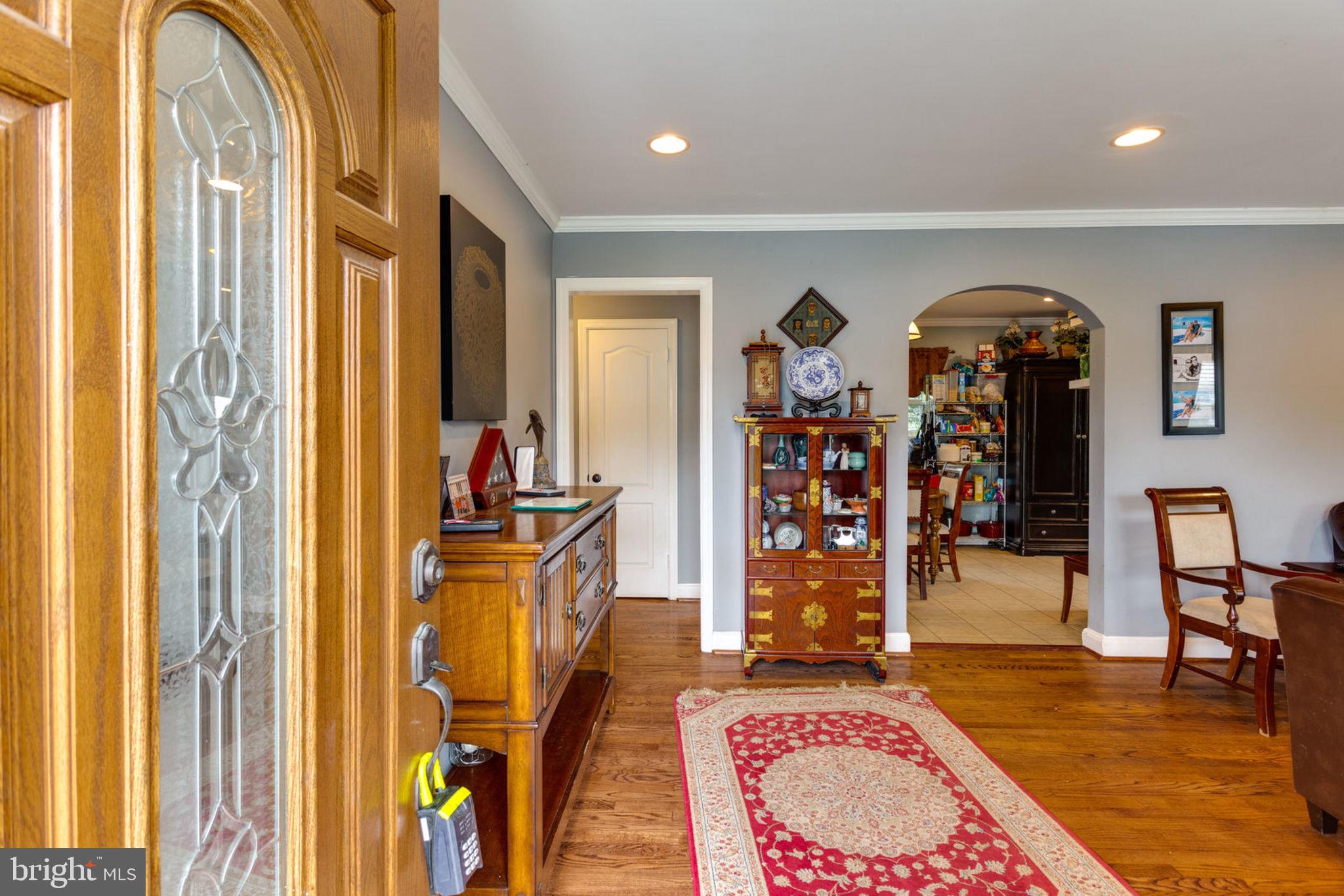 BOULEVARD MANOR - Residential Lease