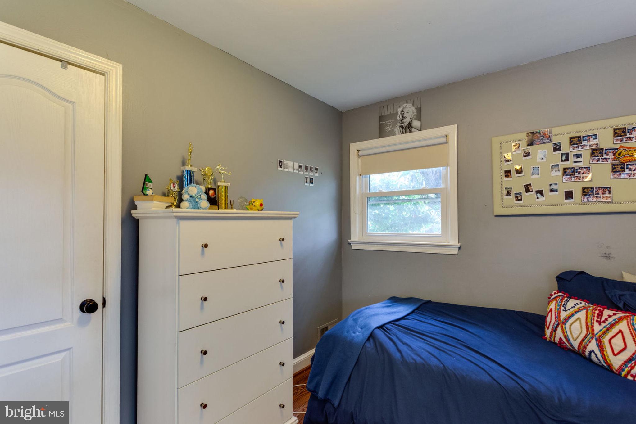 BOULEVARD MANOR - Residential Lease