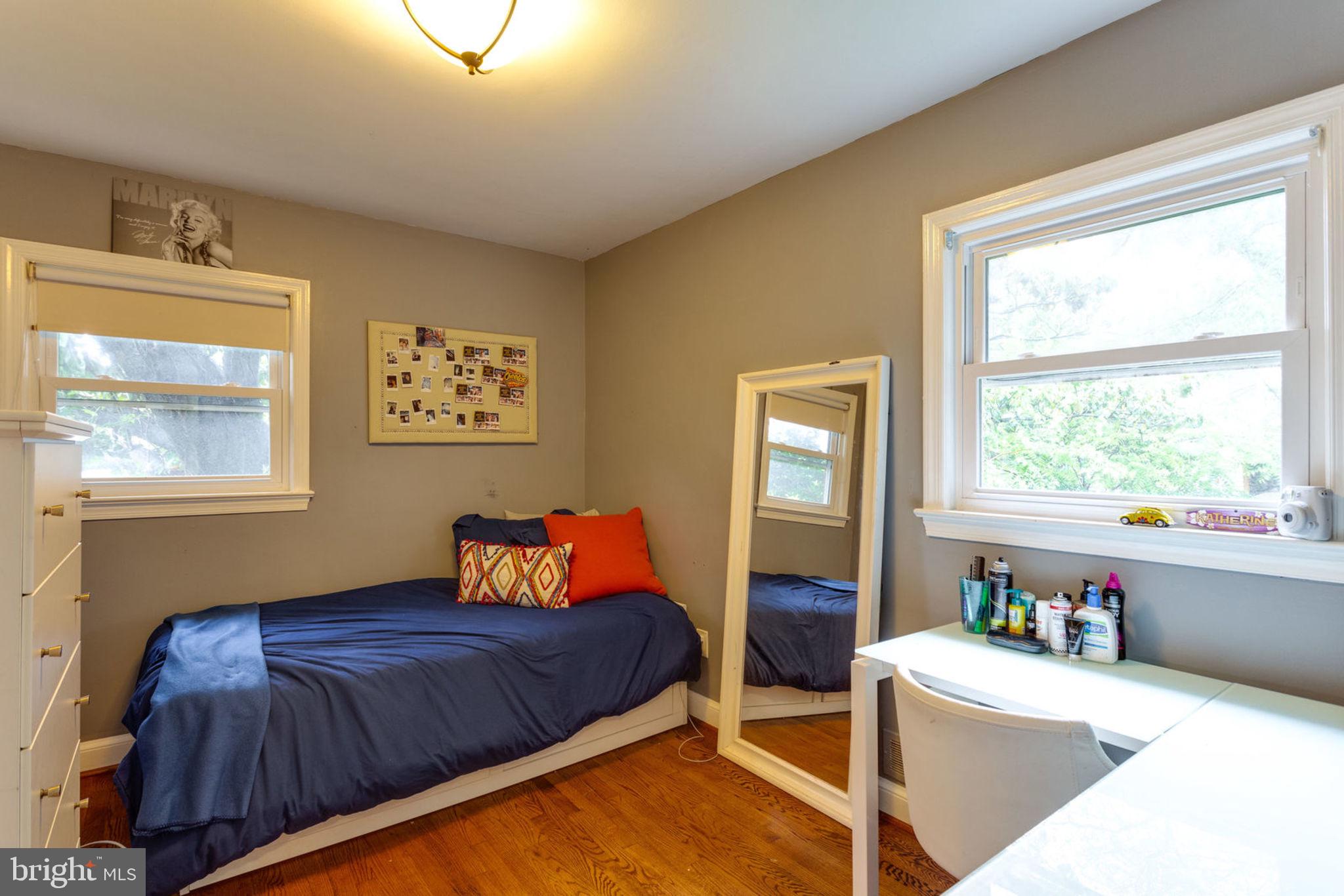 BOULEVARD MANOR - Residential Lease