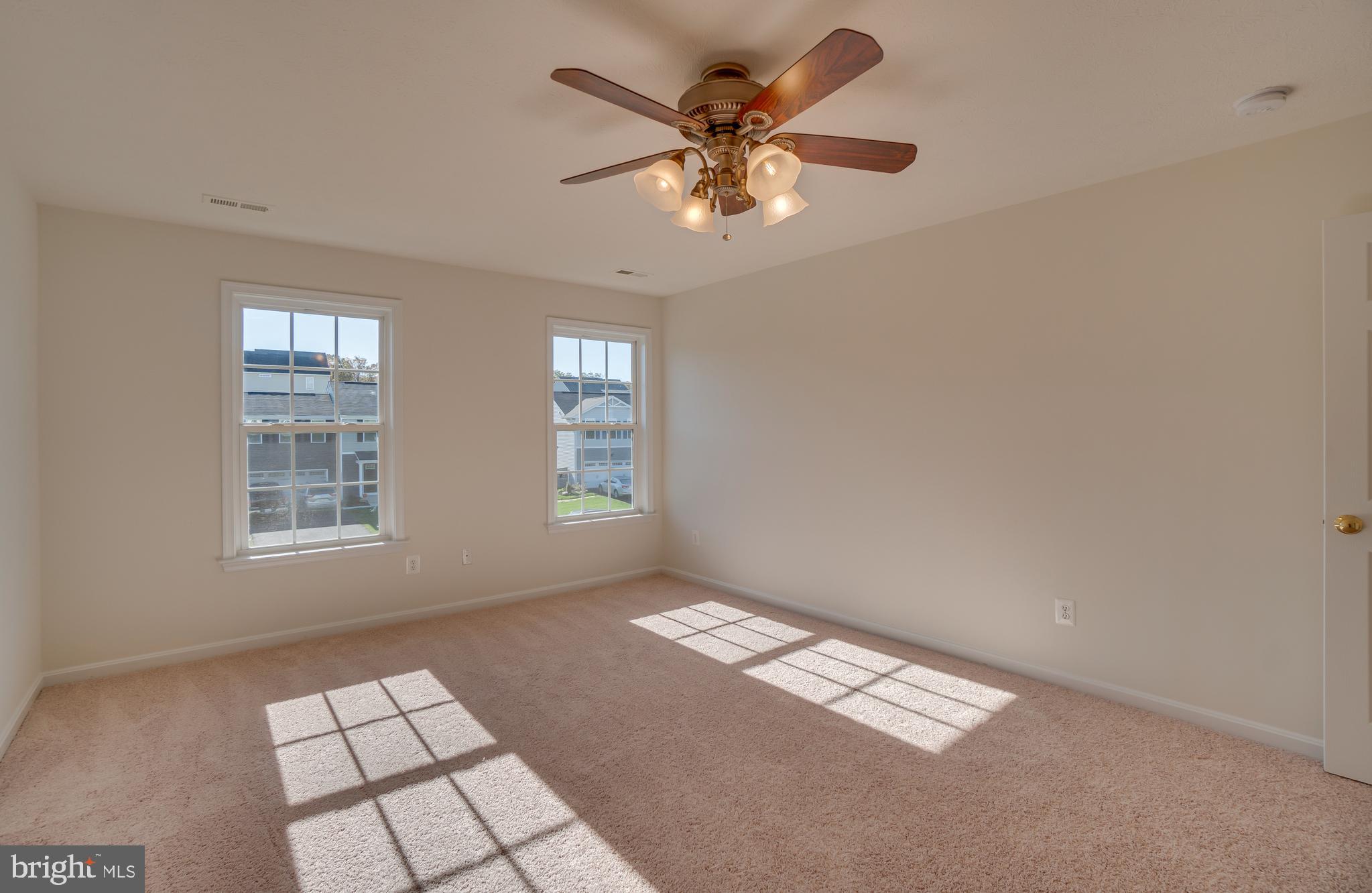 WILDERNESS SHORES - Residential