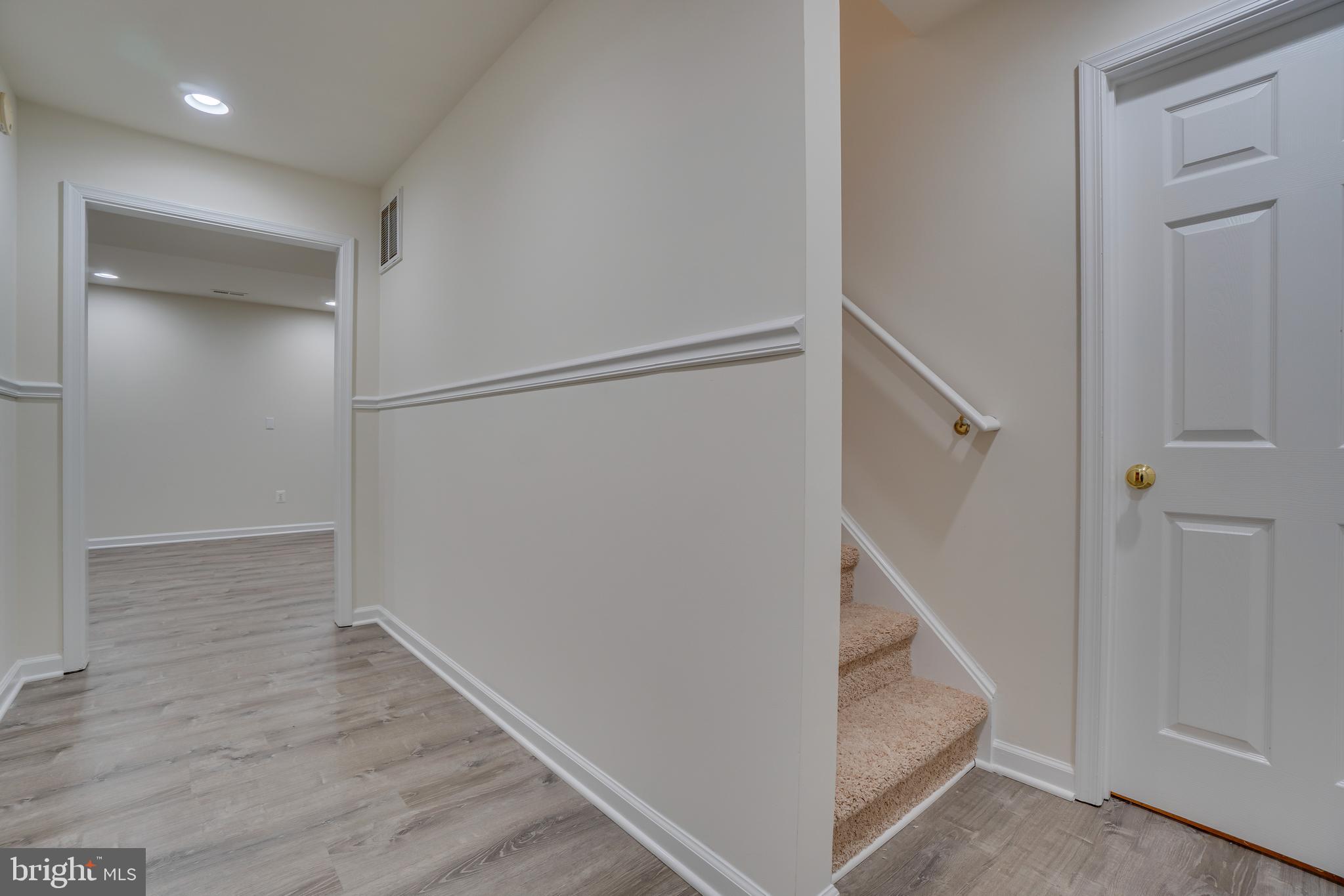 WILDERNESS SHORES - Residential