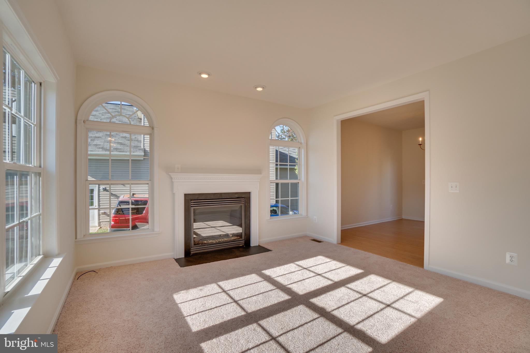 WILDERNESS SHORES - Residential