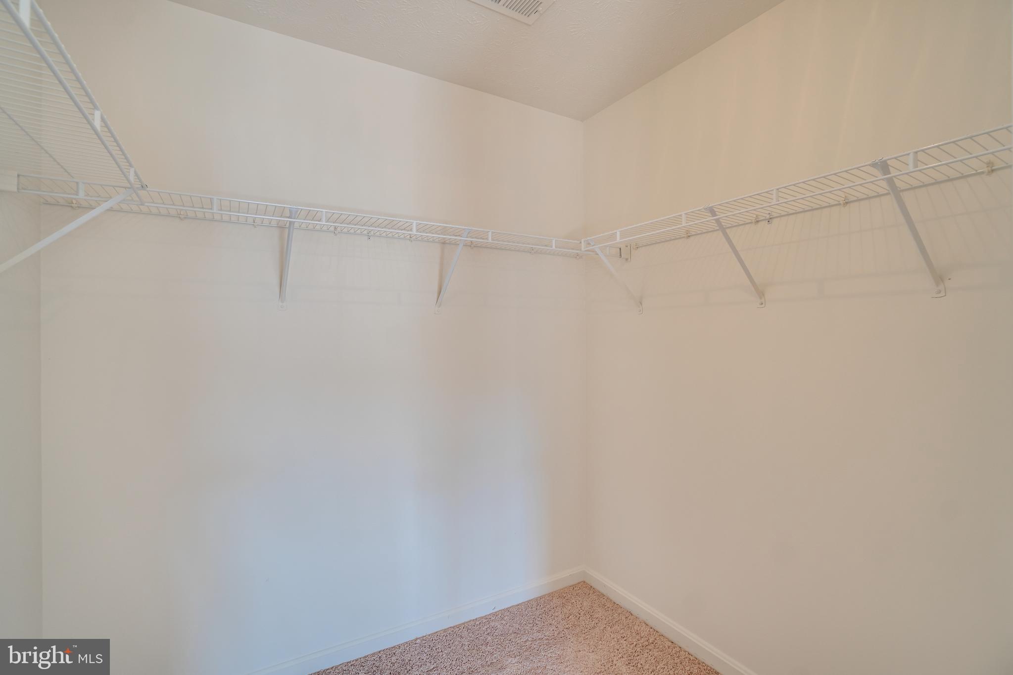 WILDERNESS SHORES - Residential