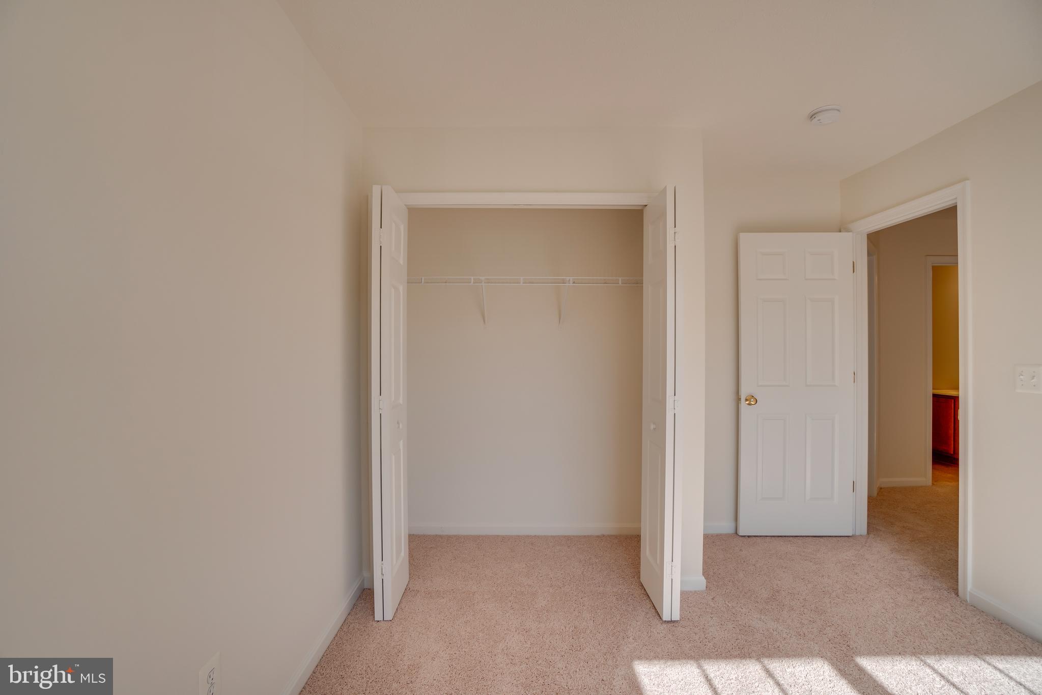 WILDERNESS SHORES - Residential