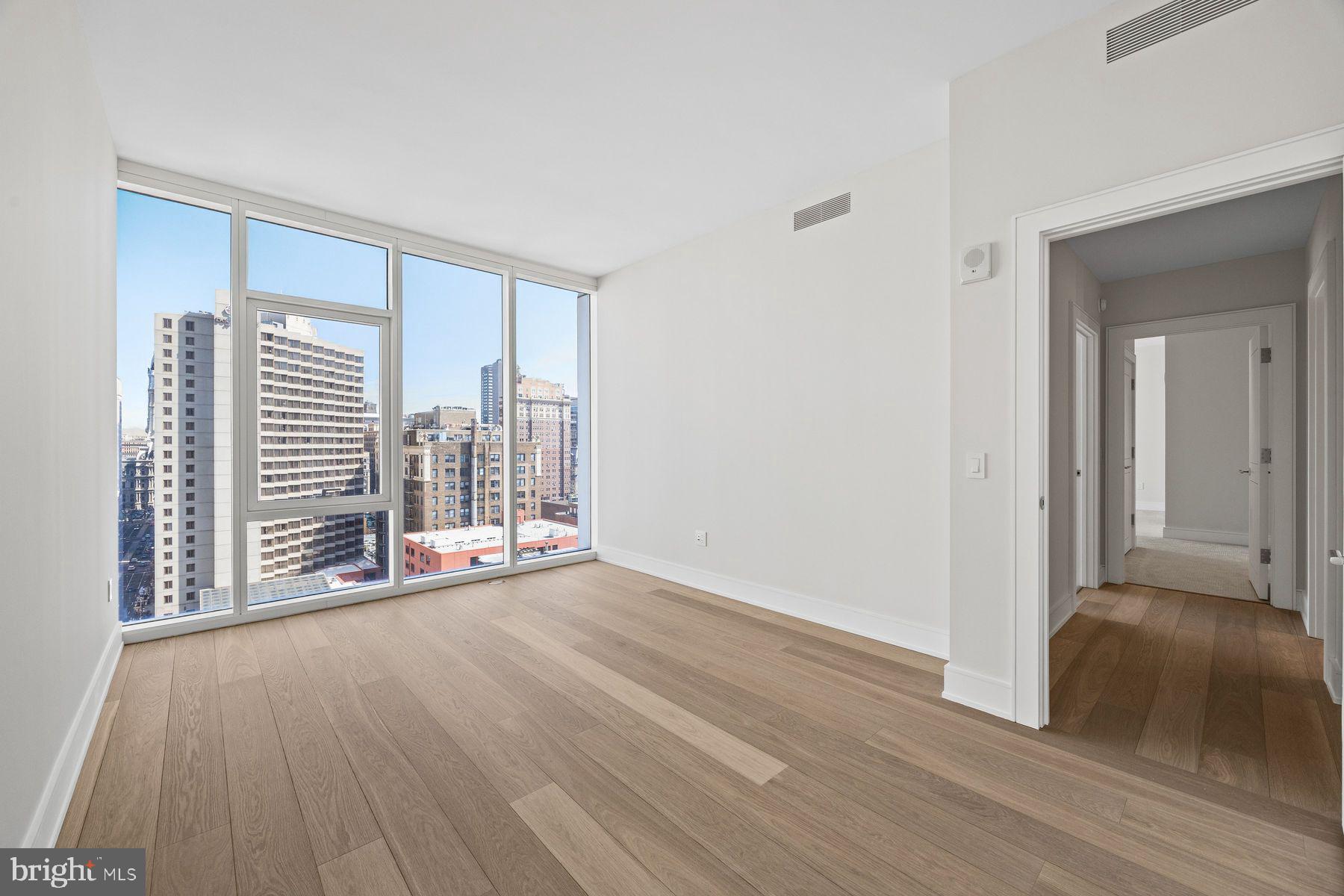 AVENUE OF THE ARTS - Residential