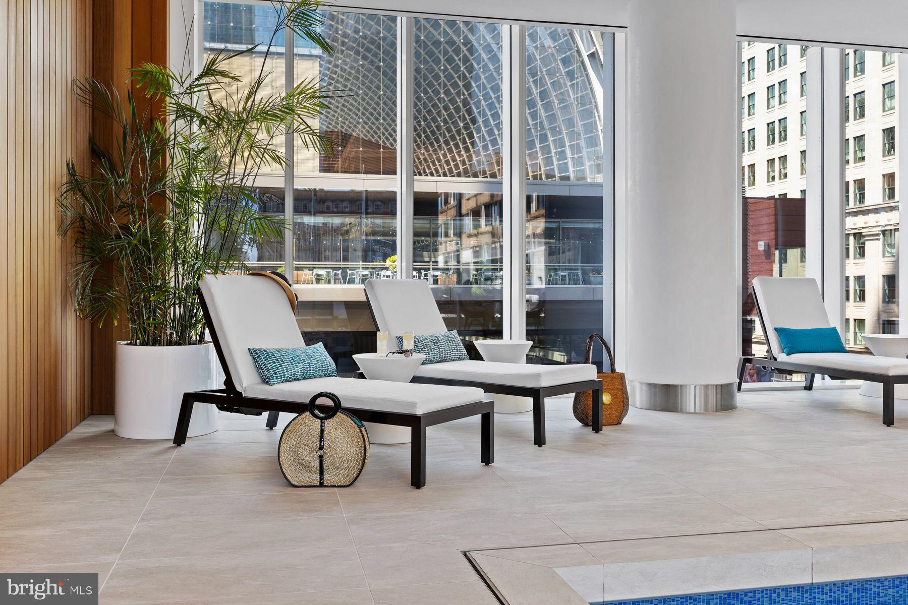 AVENUE OF THE ARTS - Residential