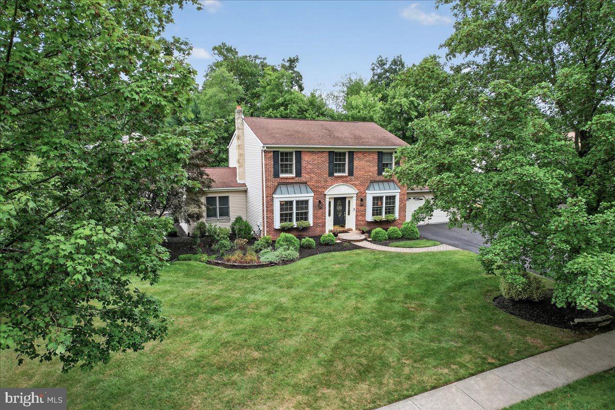 111 CANTERBURY LANE