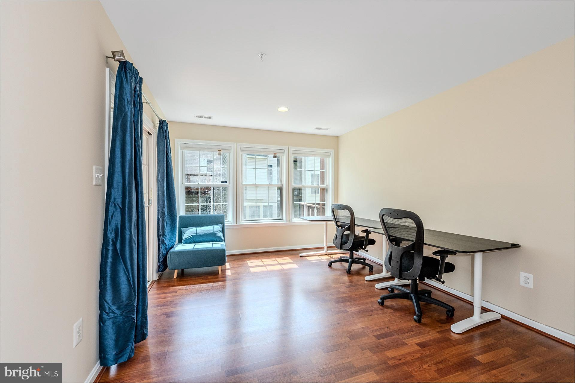 CHERRYTREE PARK - Residential