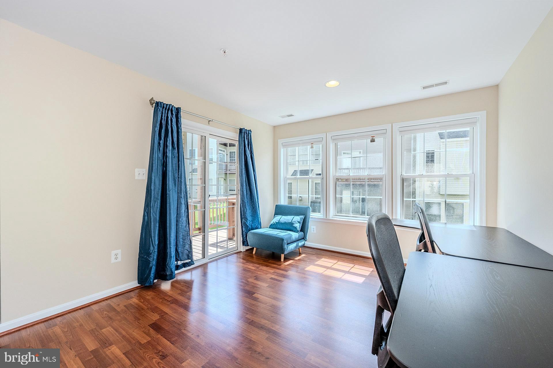 CHERRYTREE PARK - Residential