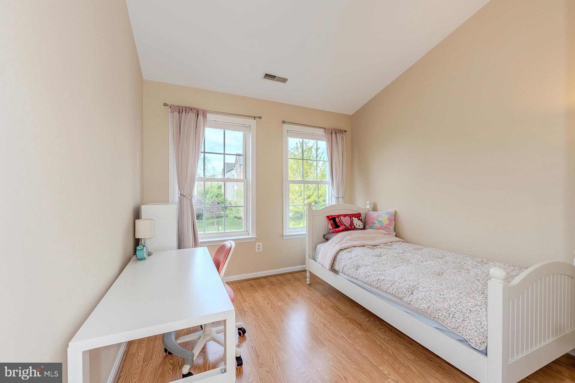 CHERRYTREE PARK - Residential