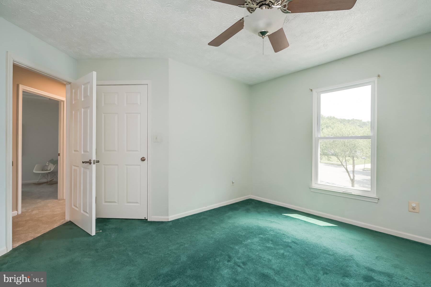 FOUR SEASONS ESTATES - Residential