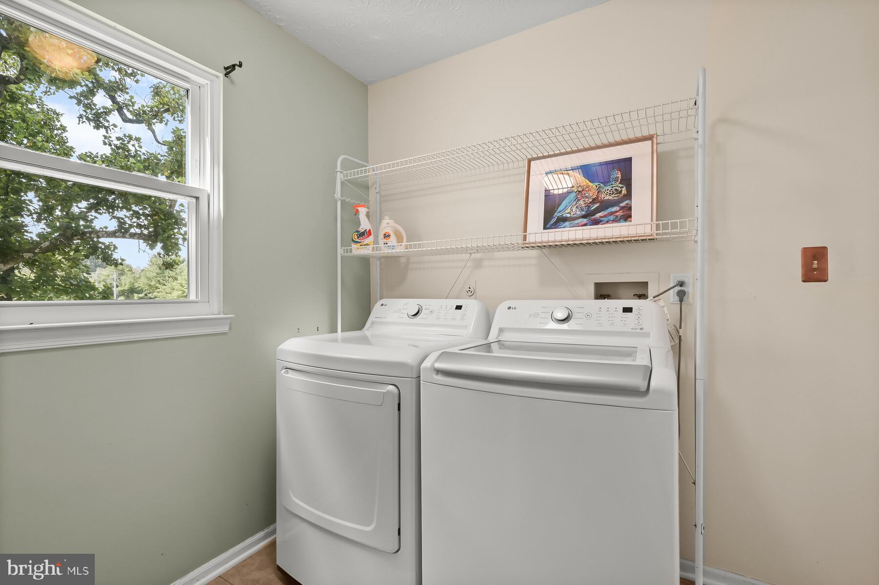 FOUR SEASONS ESTATES - Residential