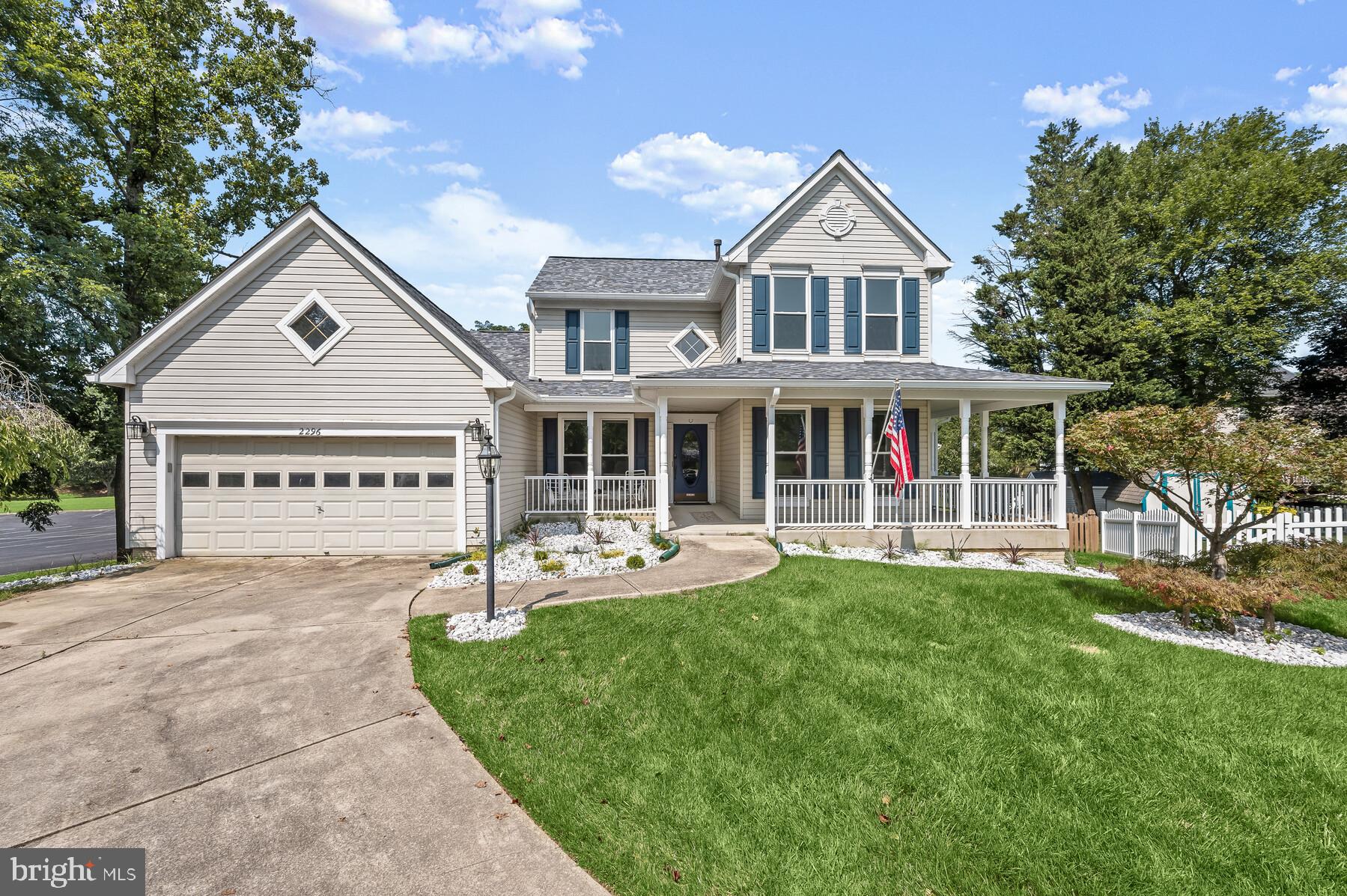 FOUR SEASONS ESTATES - Residential