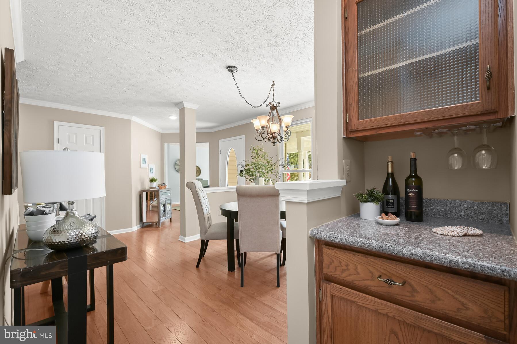 FOUR SEASONS ESTATES - Residential