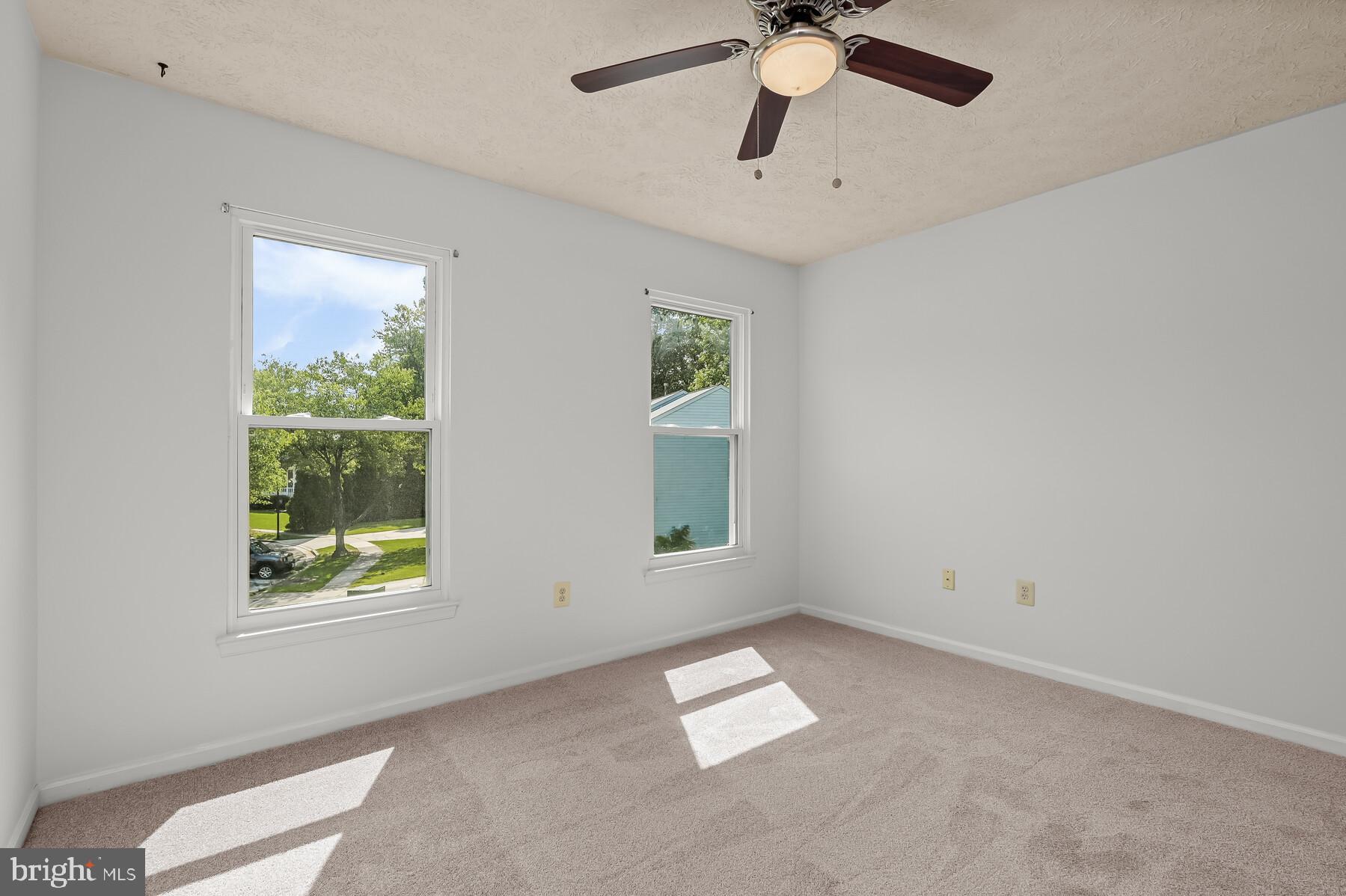 FOUR SEASONS ESTATES - Residential