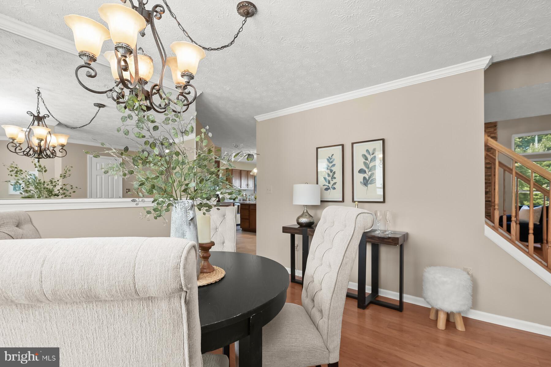 FOUR SEASONS ESTATES - Residential