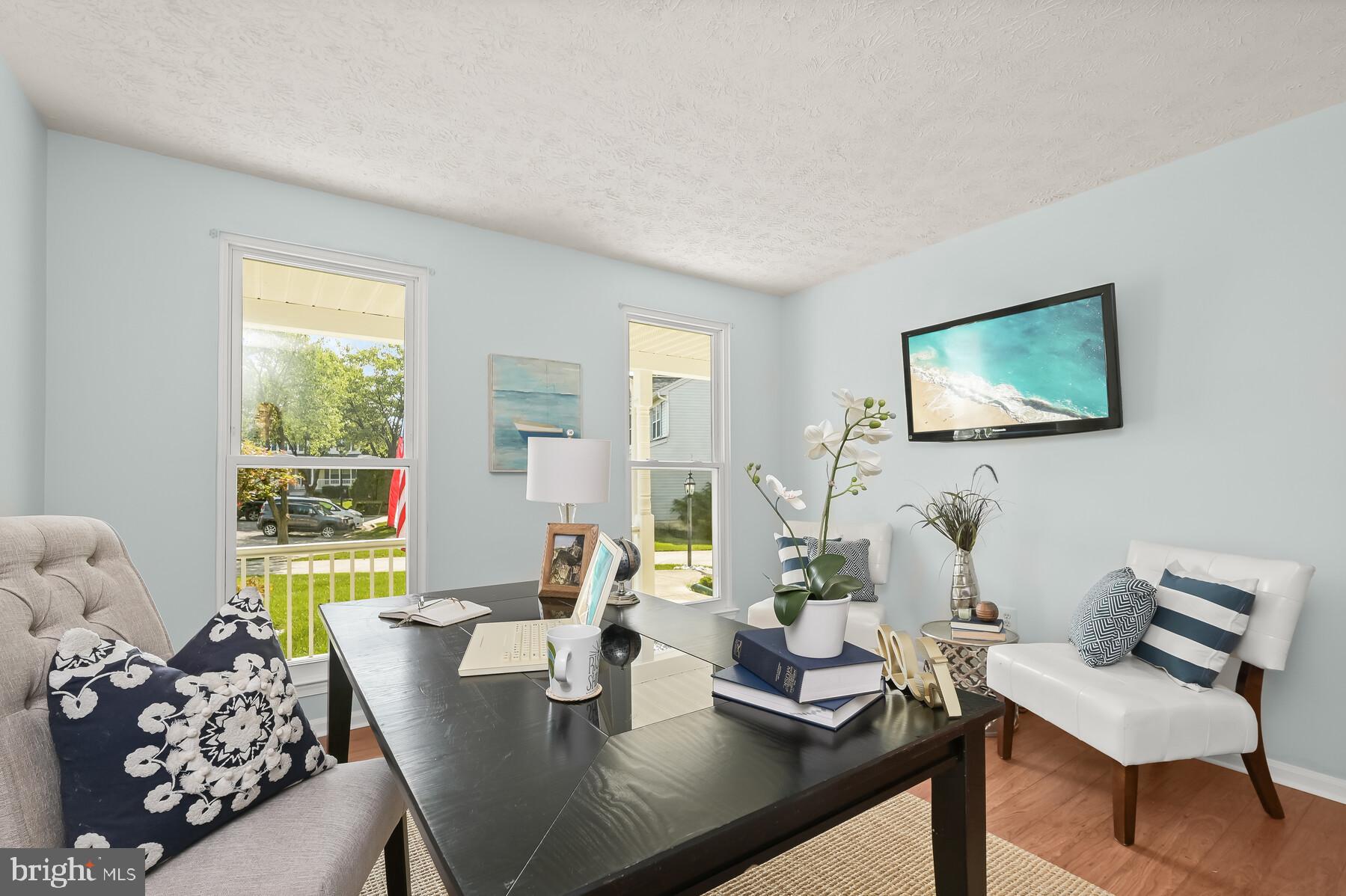 FOUR SEASONS ESTATES - Residential