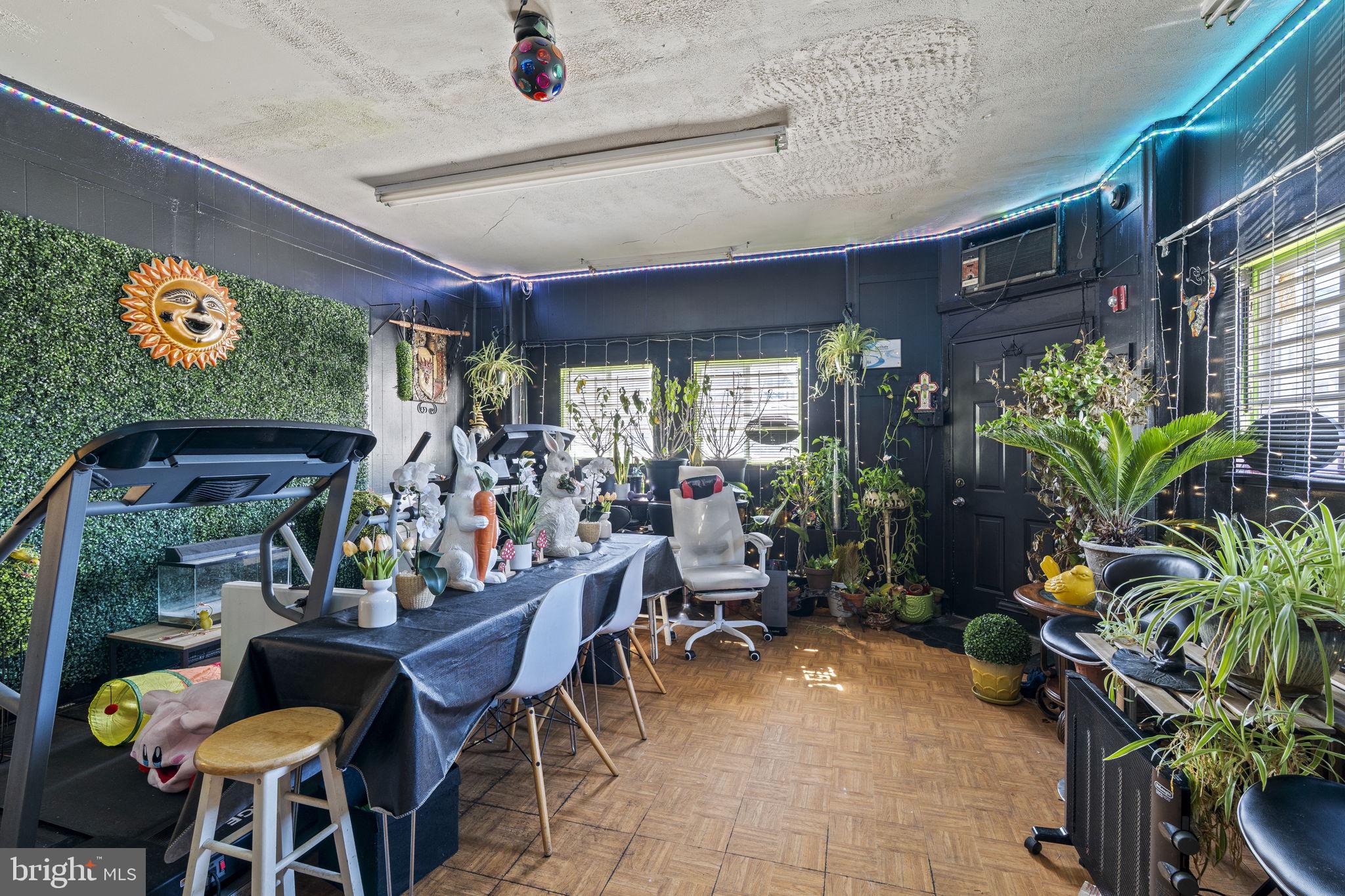 JUNIATA - Residential