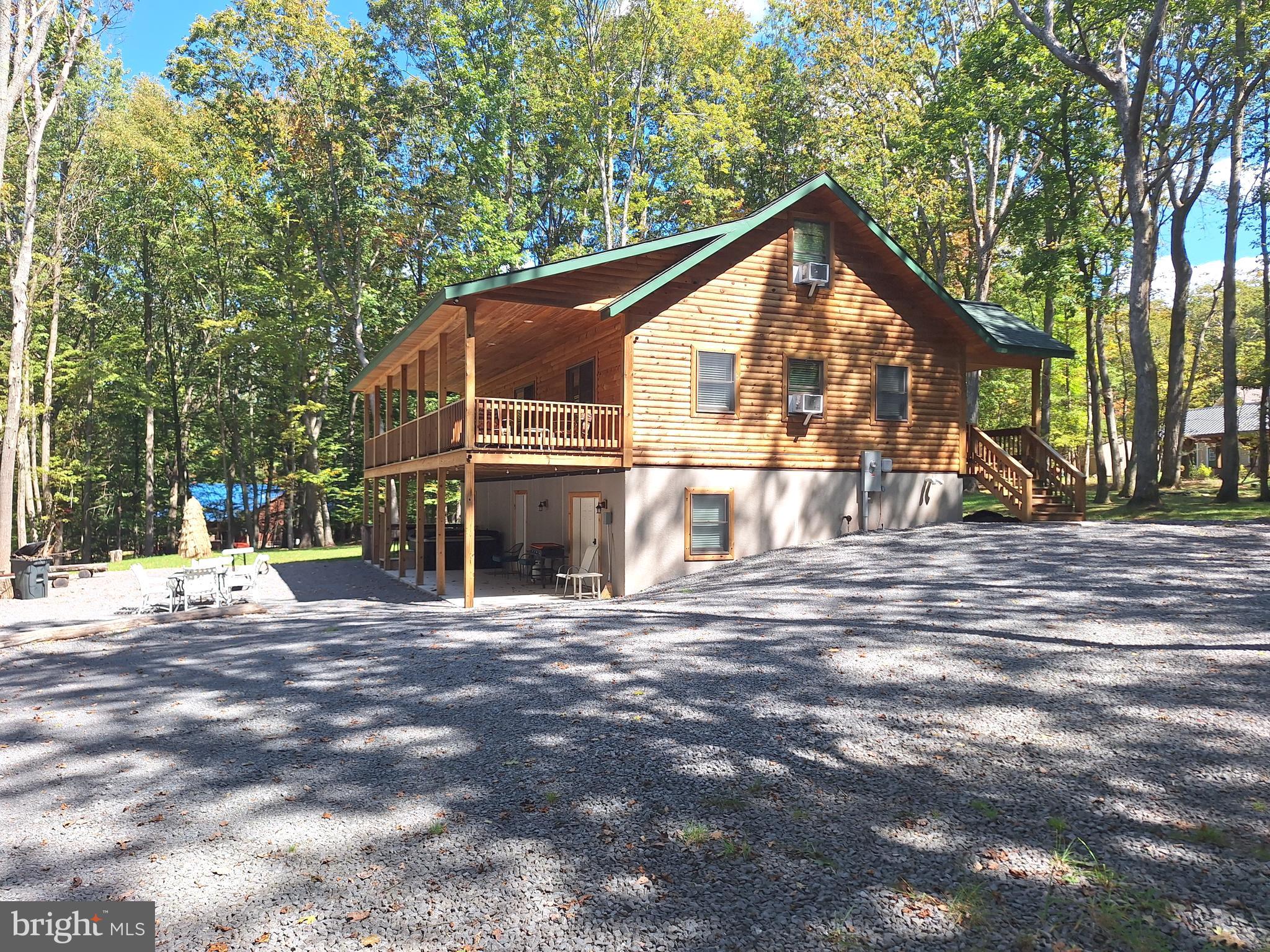 BECKMAN PENINSULA - Residential