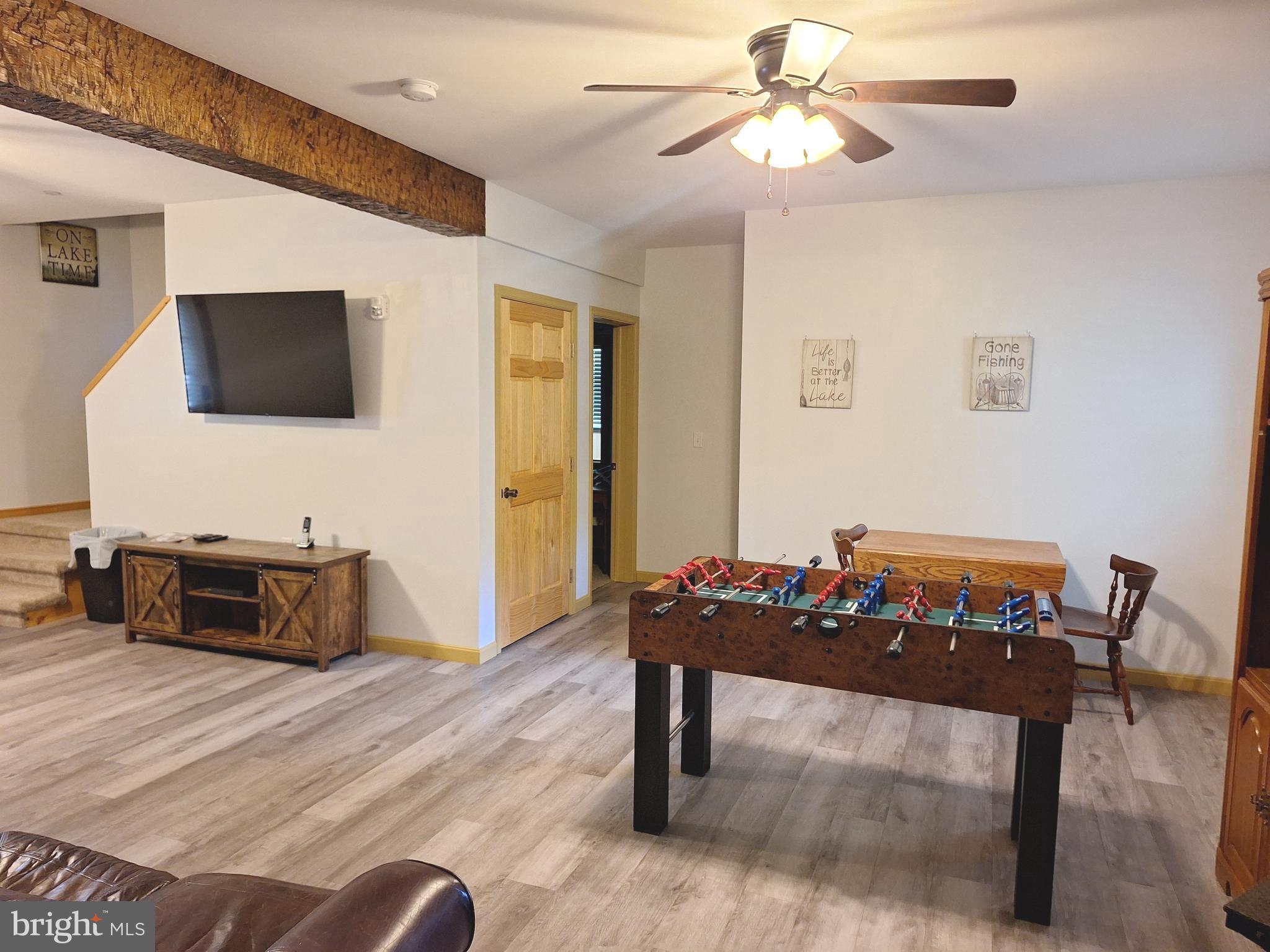 BECKMAN PENINSULA - Residential