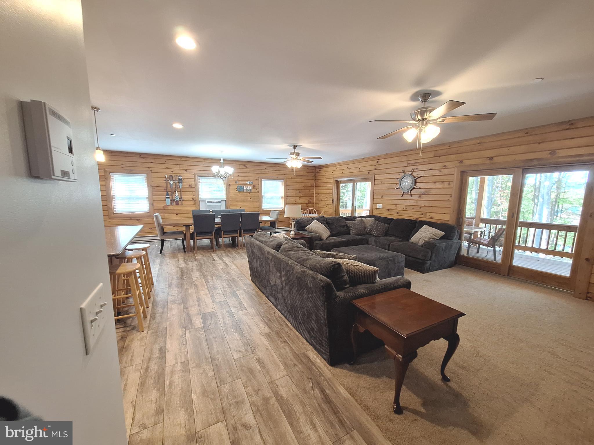 BECKMAN PENINSULA - Residential