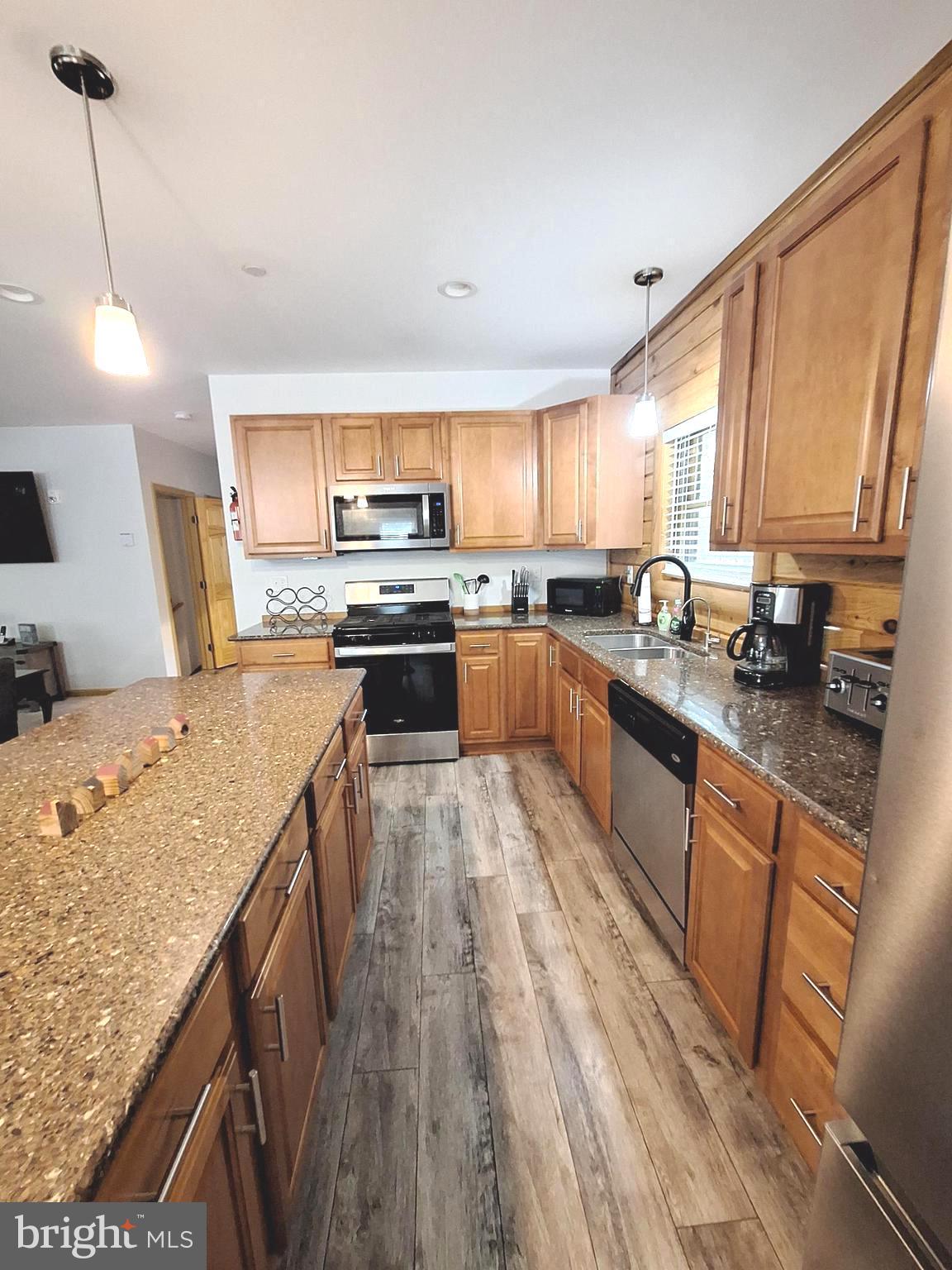 BECKMAN PENINSULA - Residential