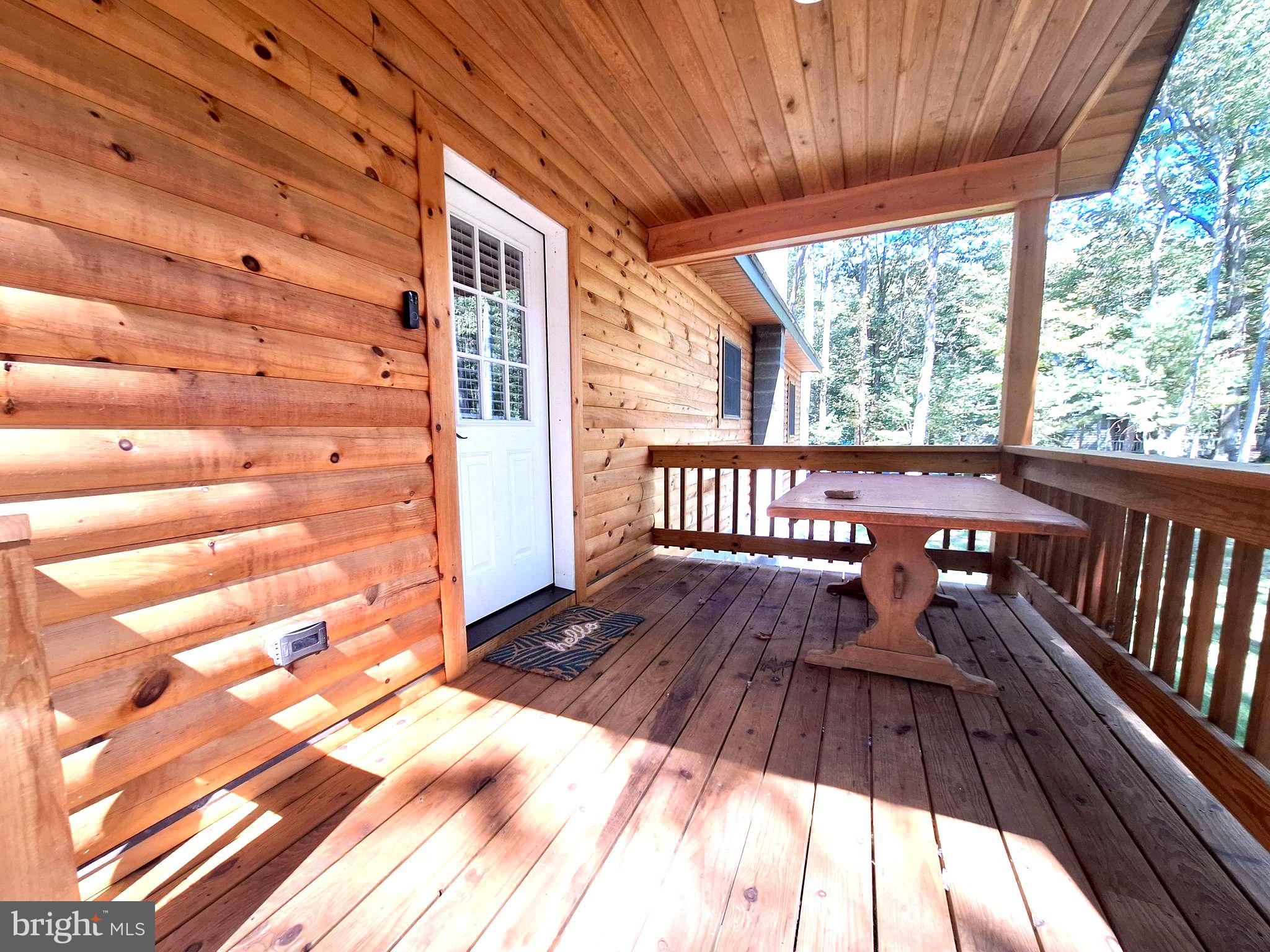 BECKMAN PENINSULA - Residential