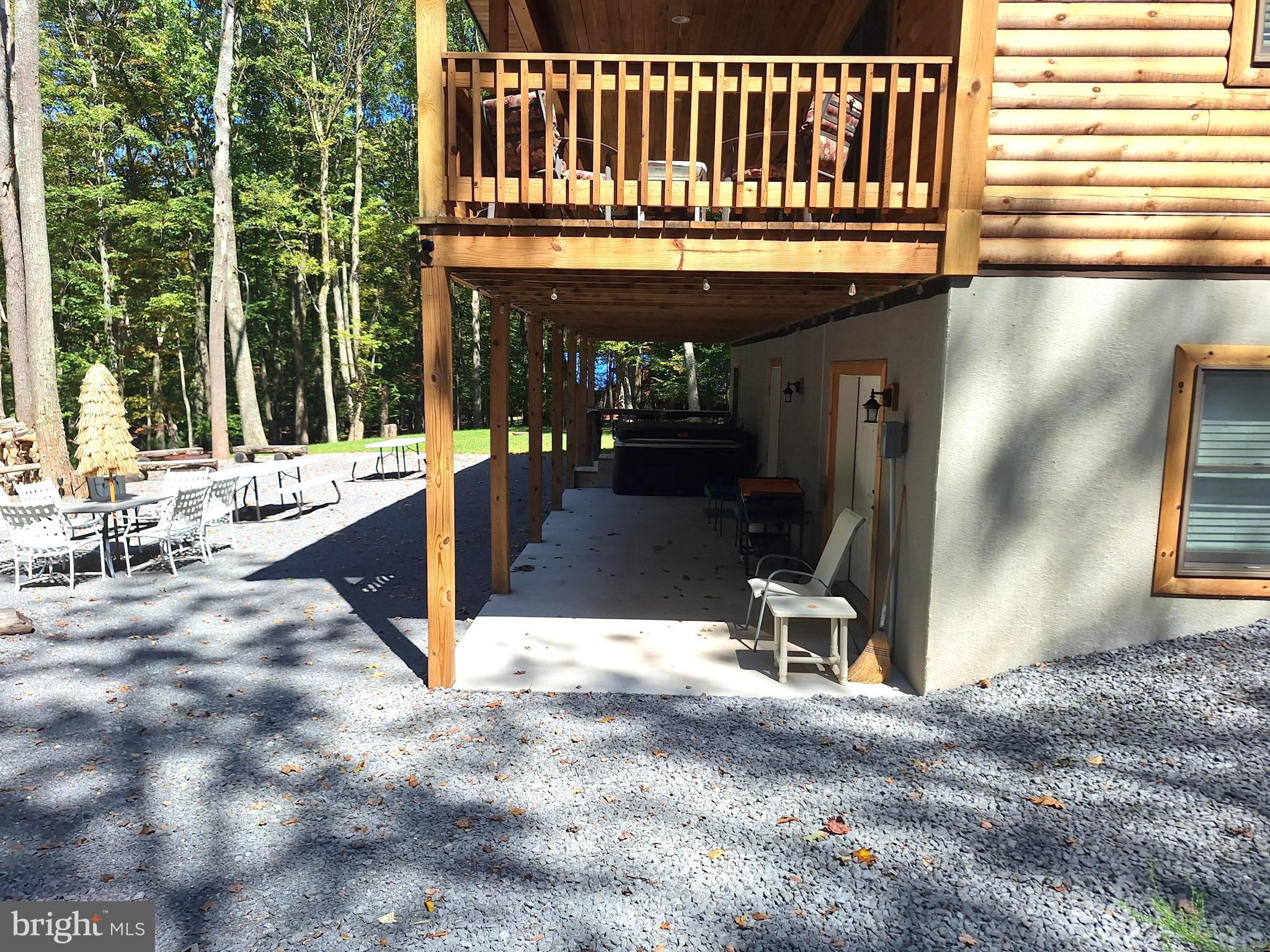 BECKMAN PENINSULA - Residential