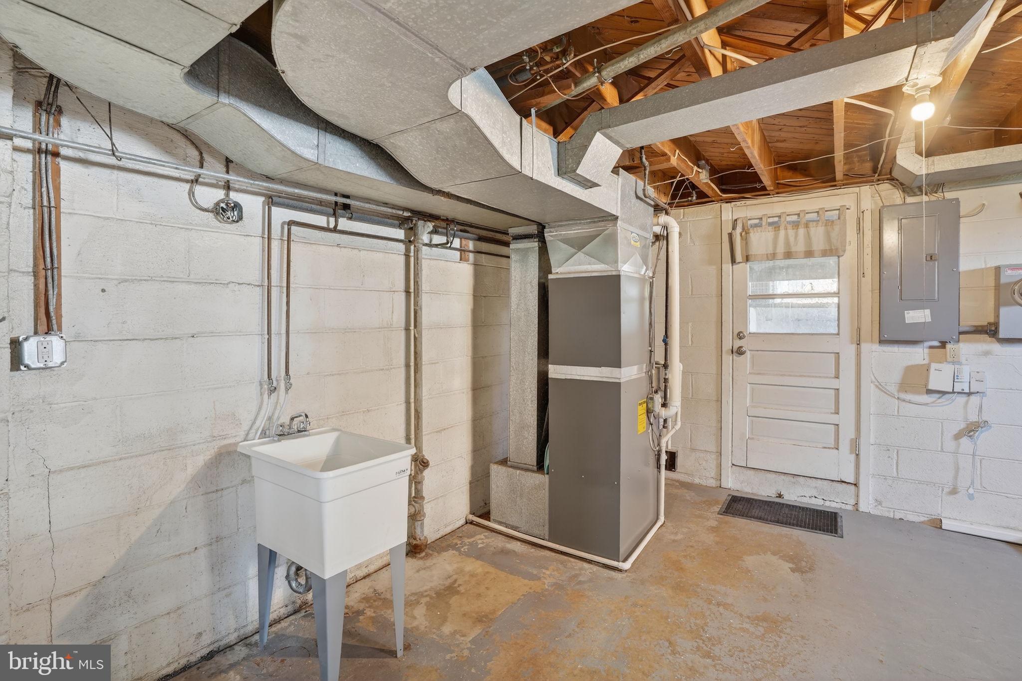 TOWN OF BEL AIR - Residential