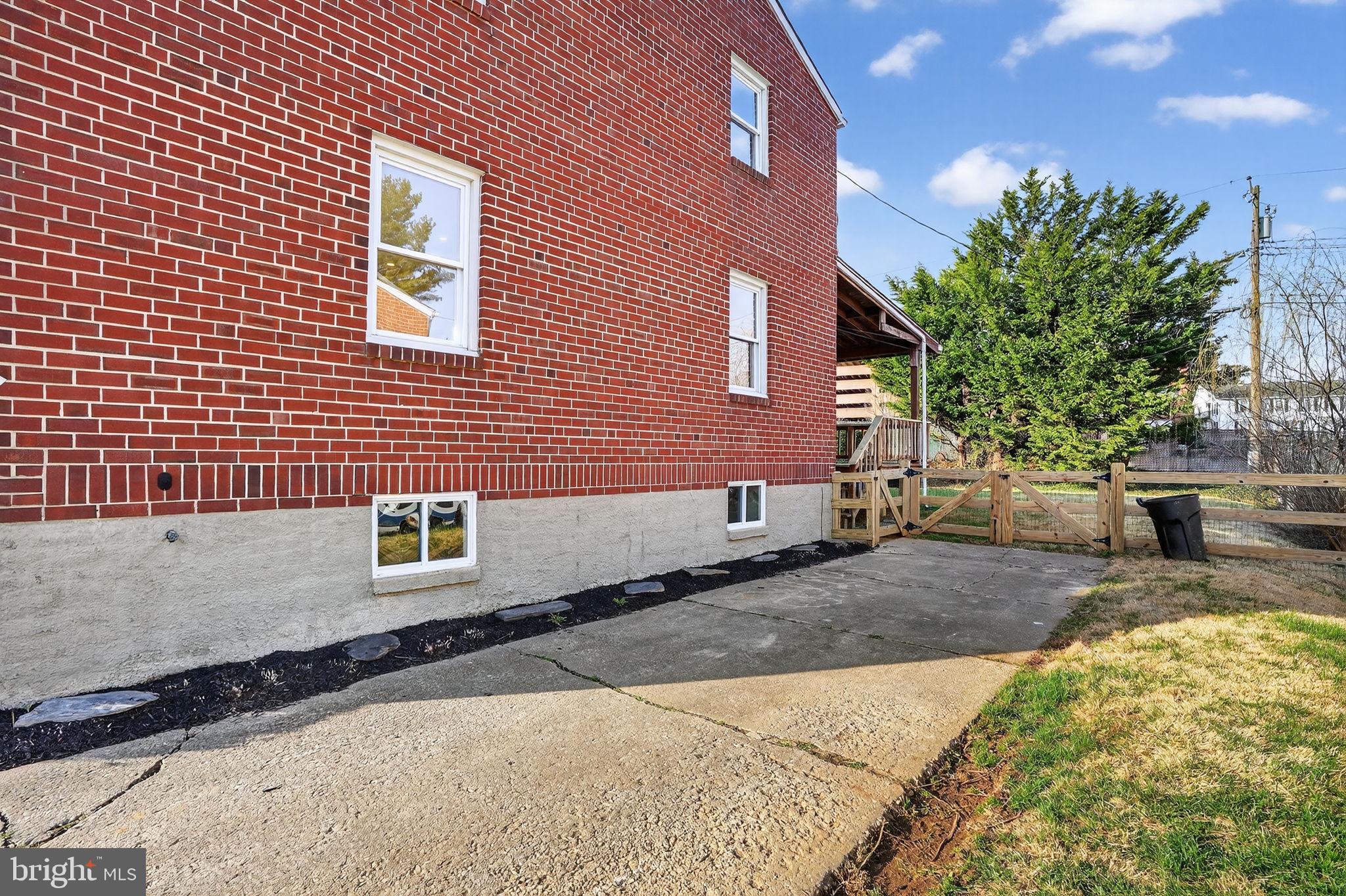 TOWN OF BEL AIR - Residential