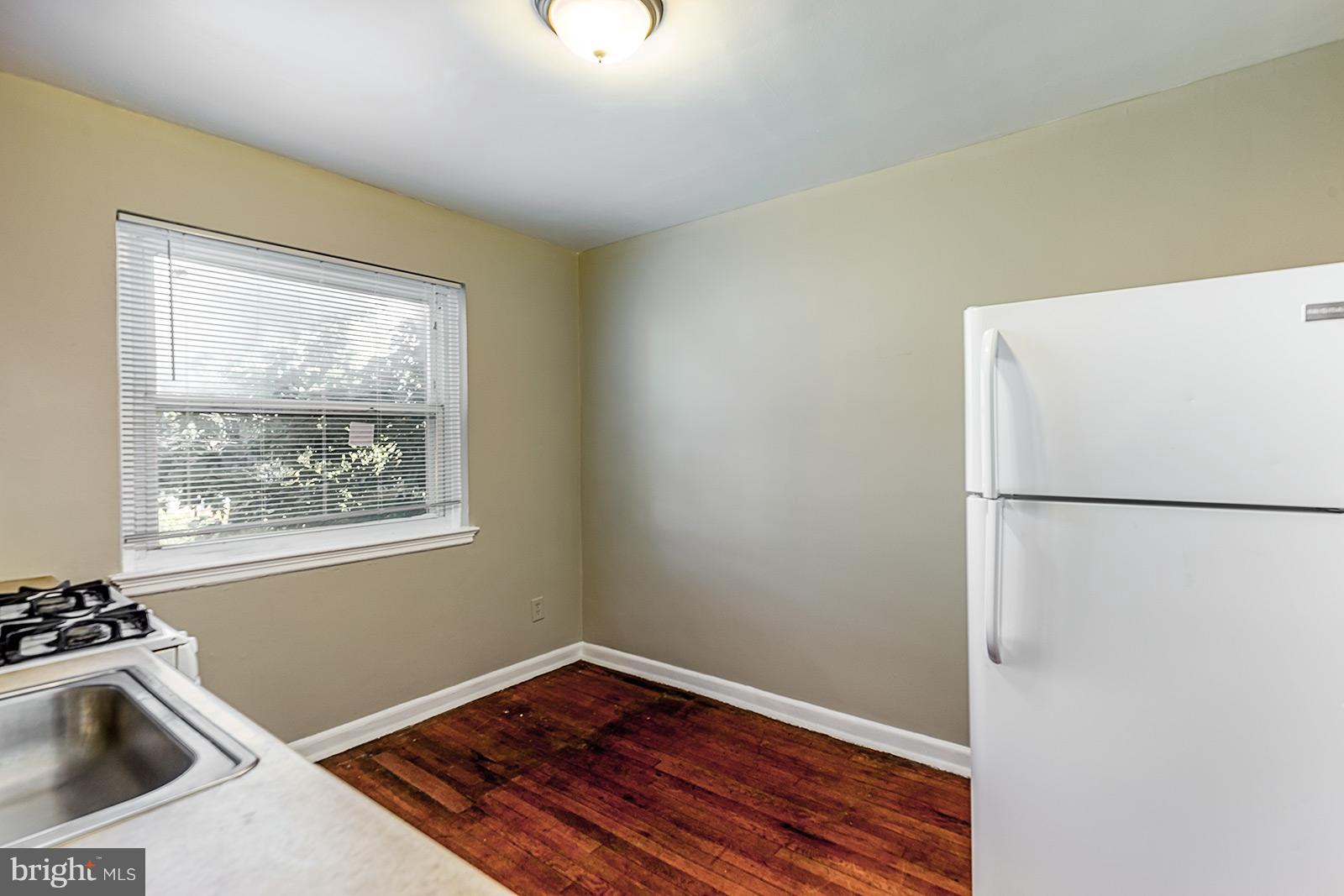 2319 CHESTER STREET SE