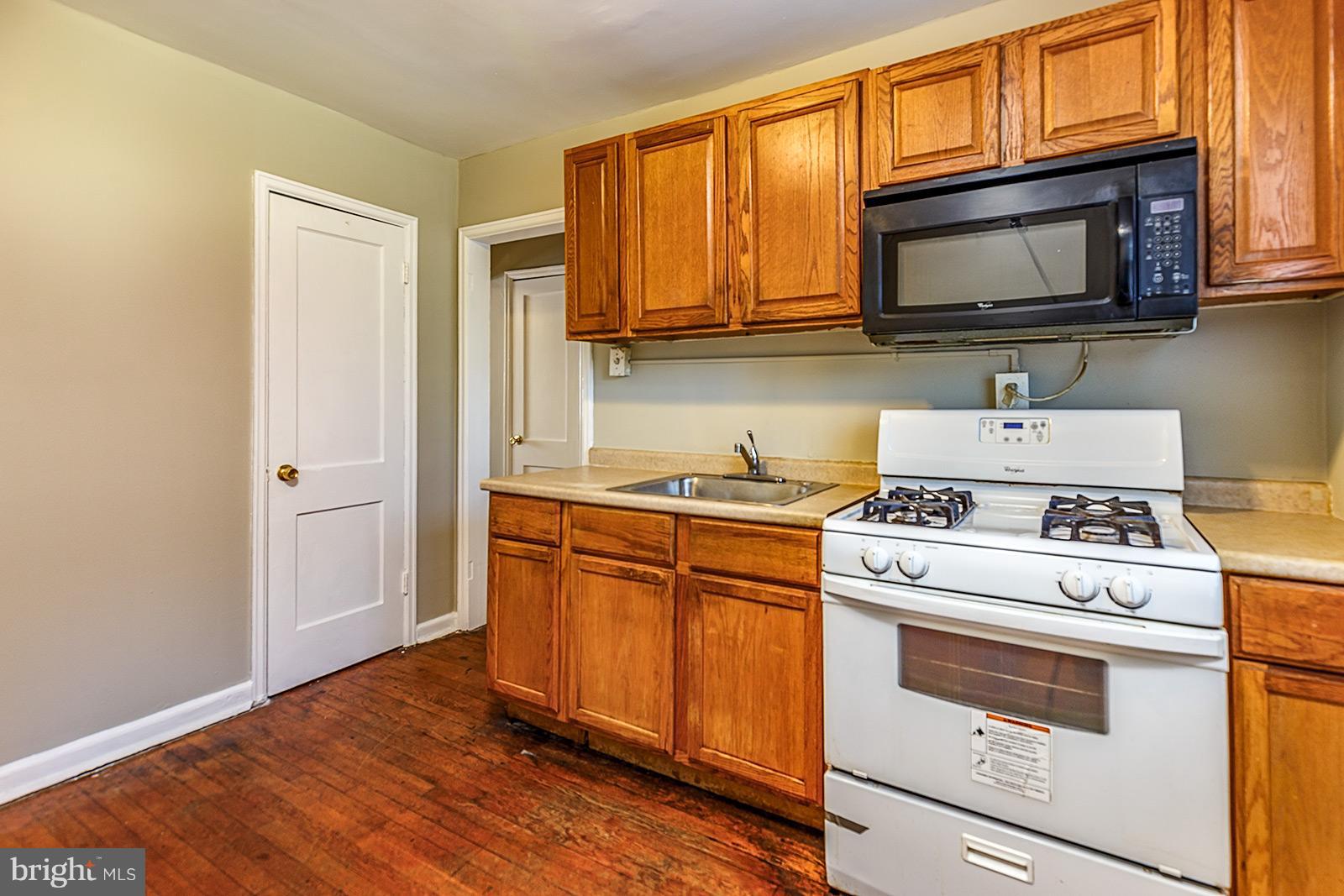 2319 CHESTER STREET SE