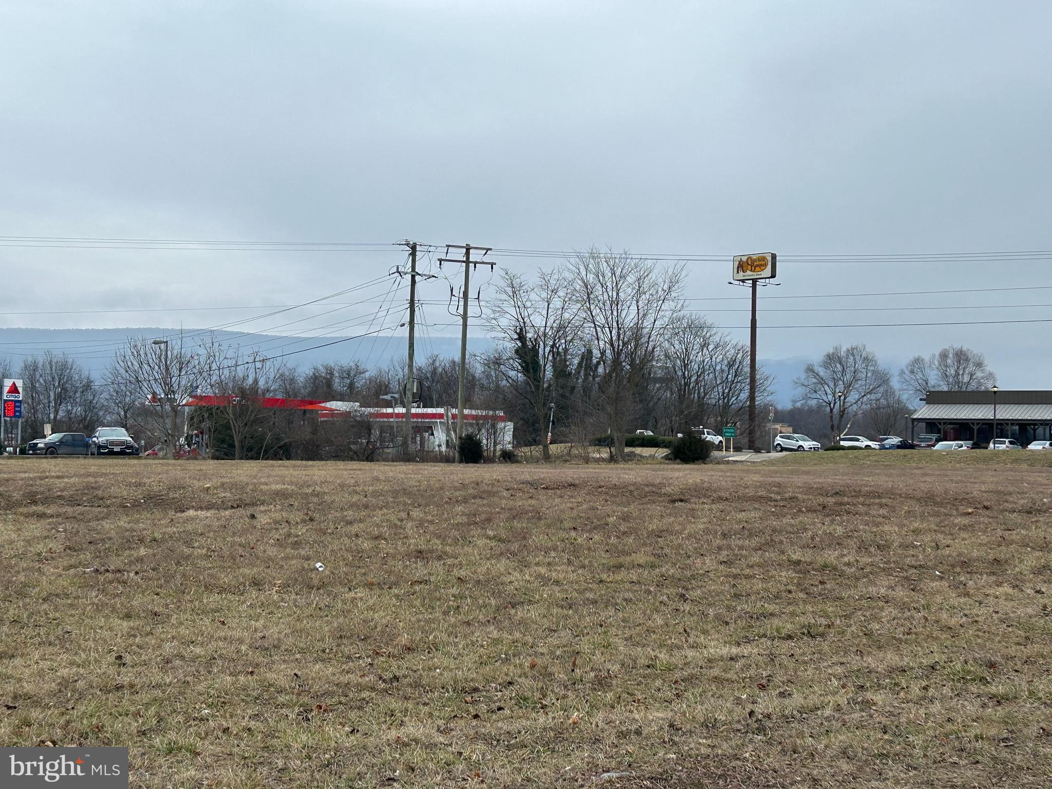 WOODSTOCK GATEWAY - Land